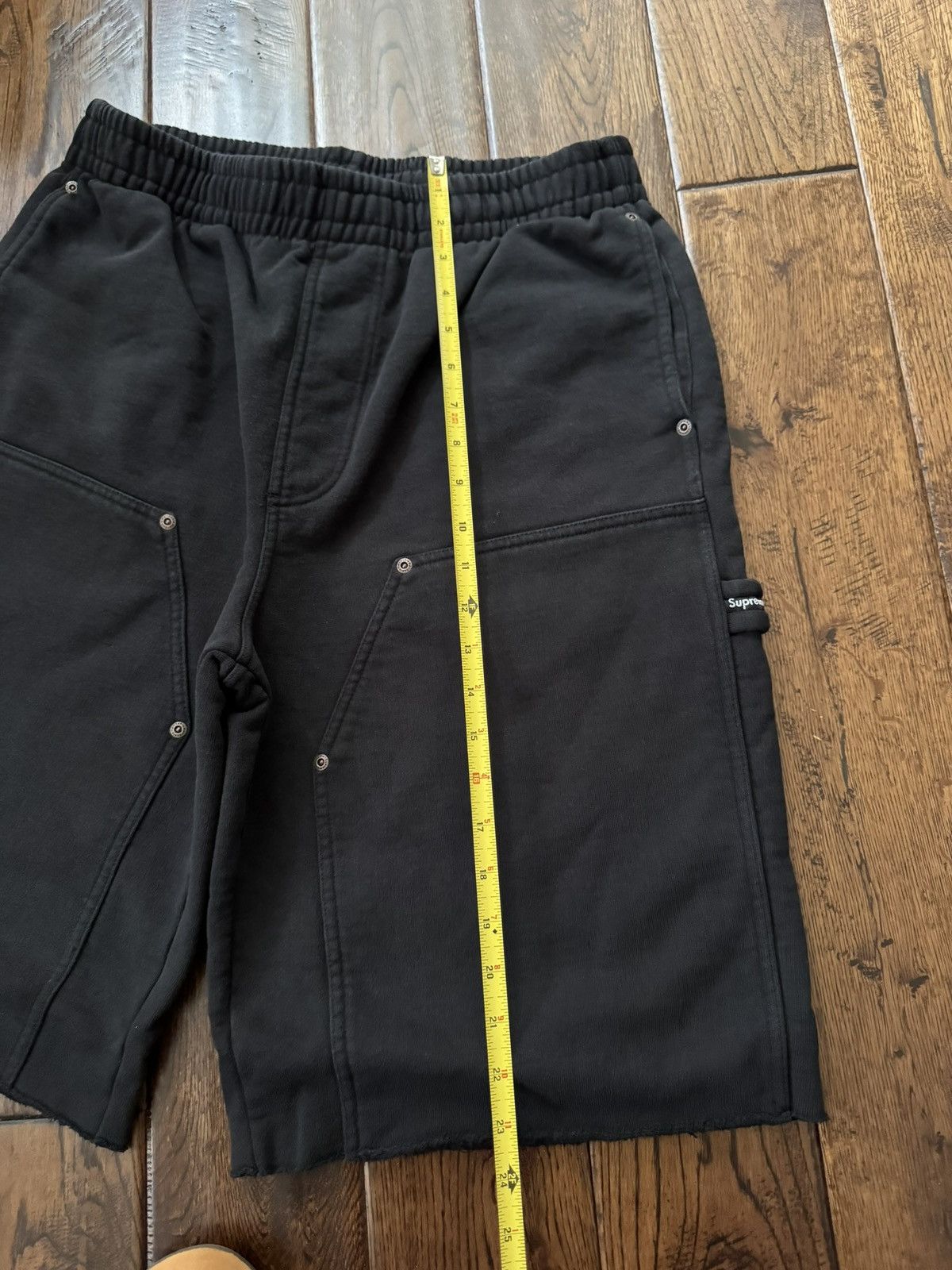 Supreme Supreme Double Knee Painter Sweatshorts Black Size US 32 / EU 48 - 4 Thumbnail
