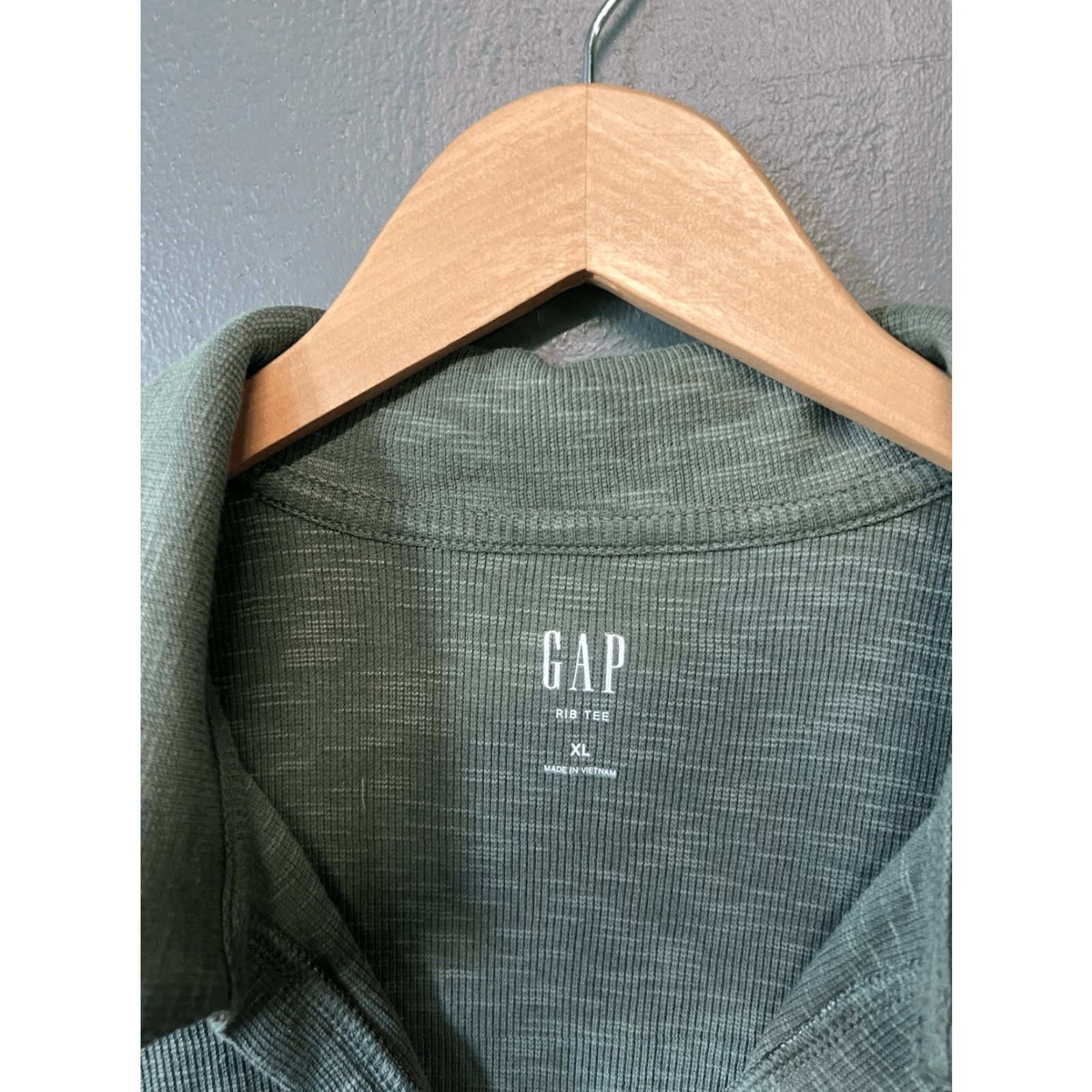 Gap Gap Shirt Womens XL Green Short Sleeve Rib Tee Collared Size 40" / US 18 - 3 Thumbnail