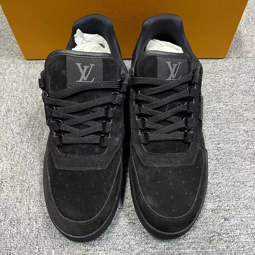 Louis Vuitton Louis Vuitton Black Round-Toe Casual Shoes Size US 7 / EU 40 - 3 Thumbnail