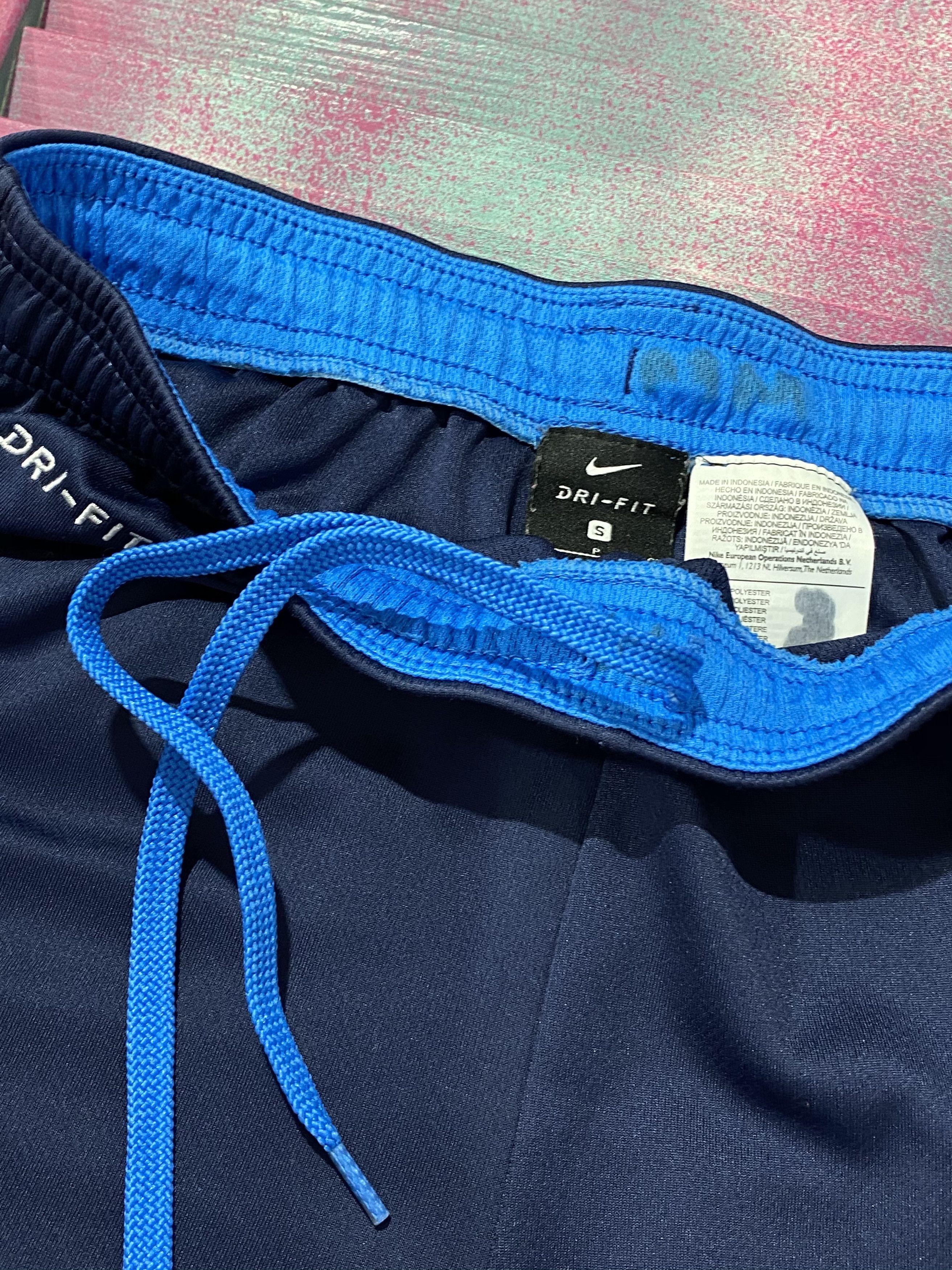 Nike Vintage Y2K Nike Blue Shorts Size US 32 / EU 48 - 4 Thumbnail