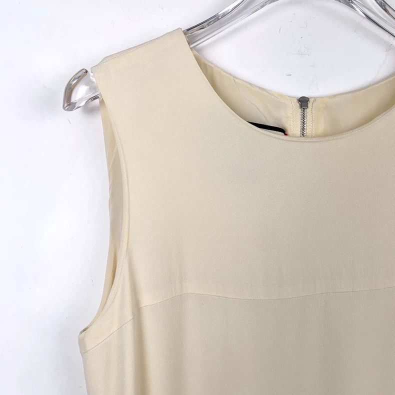 Gucci GucciBeige round-neck belt sleeveless dress Size M / US 6-8 / IT 42-44 - 3 Thumbnail