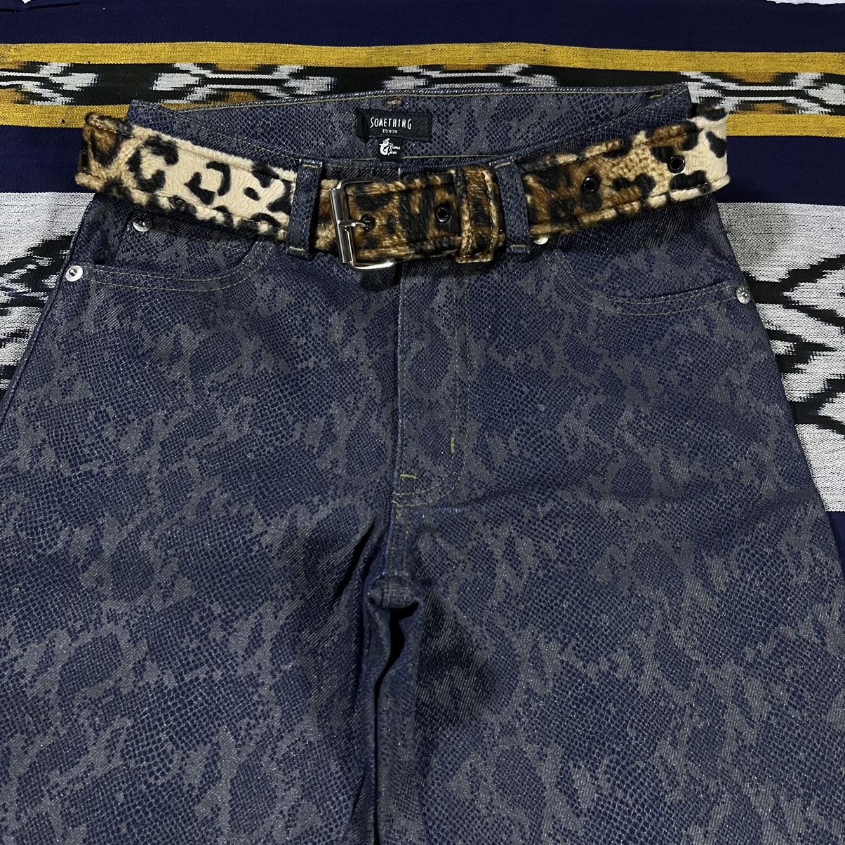 If Six Was Nine Y2K Snakeskin Flare Denim Something Edwin Size US 26 / EU 42 - 3 Thumbnail