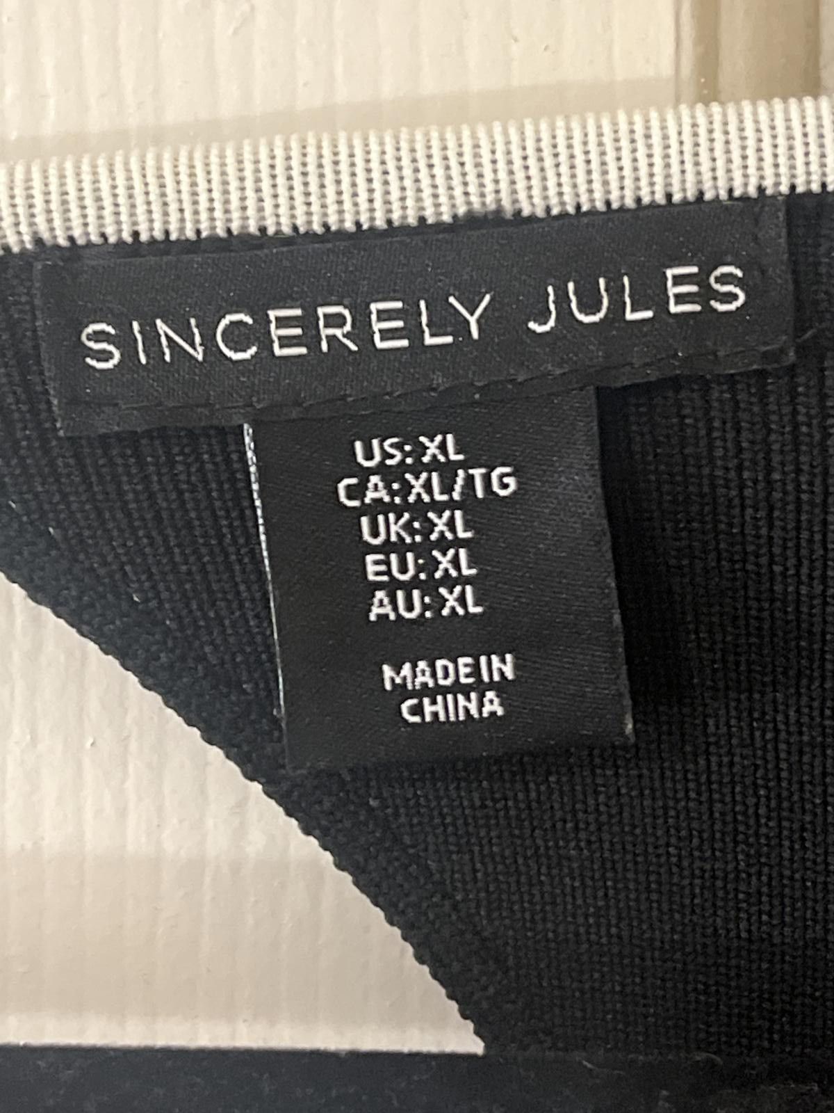 Other Sincerely Jules Black Long Sleeve Crop Top with White Trim Size XL / US 12-14 / IT 48-50 - 3 Thumbnail