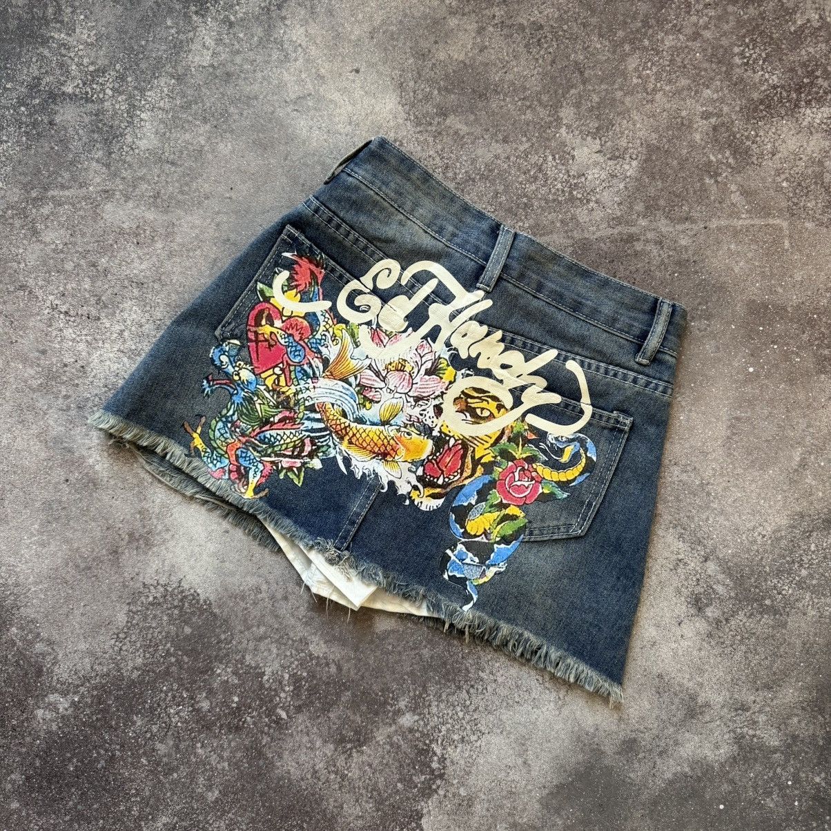 Japanese Brand Amazing Double Side Printed Y2K Mini Skirt (ed hardy style) Size 27" / US 4 / IT 40 - 8 Thumbnail