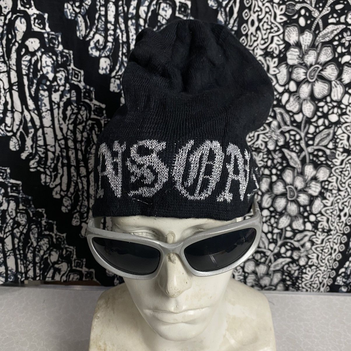 If Six Was Nine × Le Grande Bleu (L.G.B.) × Vanson Leathers 2000s y2k vanson leathers embroidery skullism beanie hats Size ONE SIZE - 3 Thumbnail