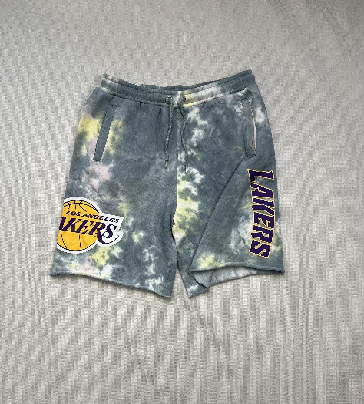 NBA Shorts Los Angeles Lakers NBA Size US 32 / EU 48 - 1 Thumbnail
