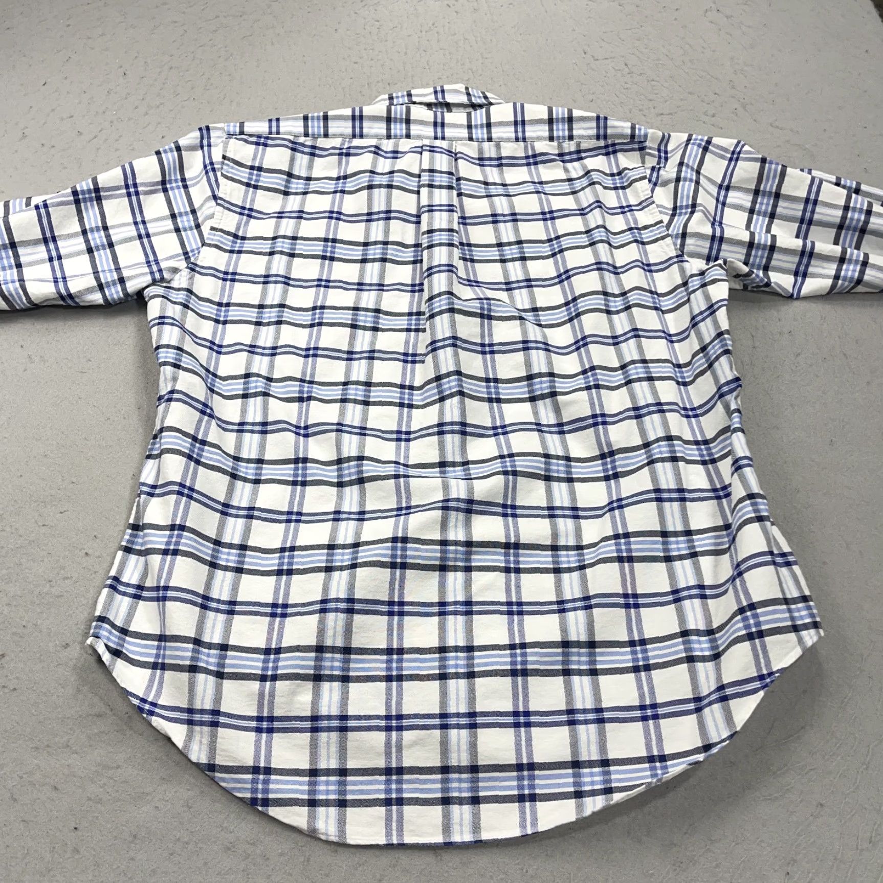 Brooks Brothers VINTAGE Brooks Brothers Shirt Mens Large White Blue Plaid Regent Cotton Made USA Size US L / EU 52-54 / 3 - 5 Thumbnail