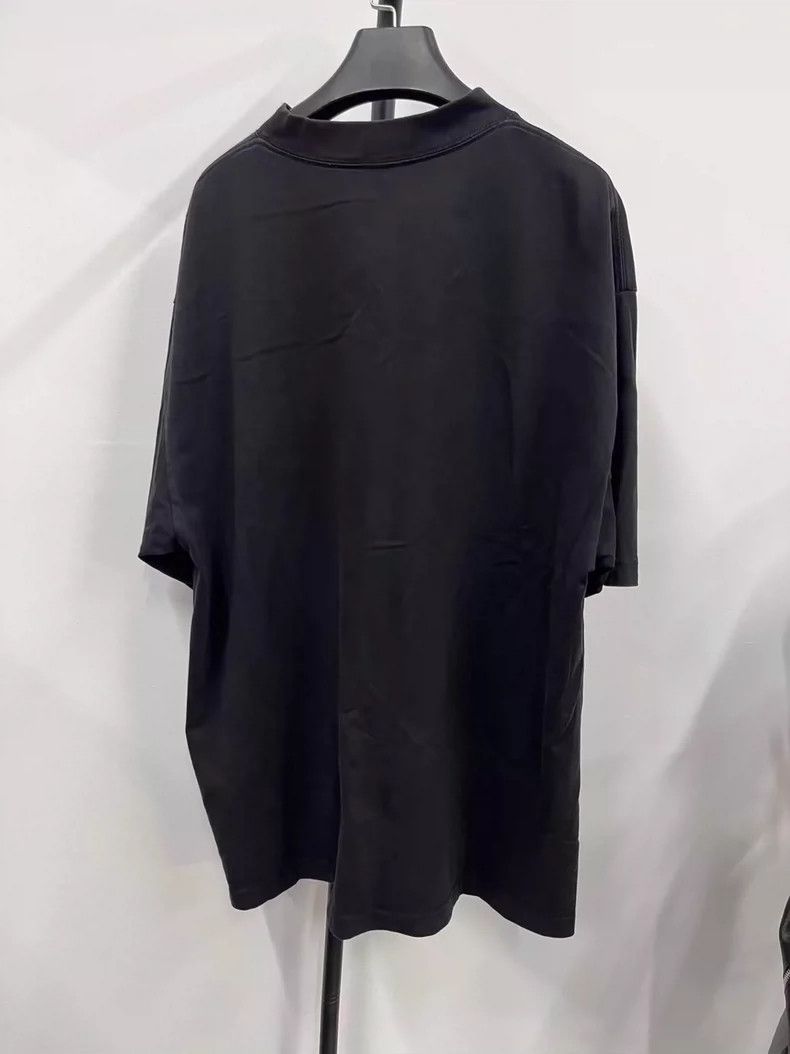 Balenciaga Balenciaga Reversed printed monogram short sleeves Size US XL / EU 56 / 4 - 2 Thumbnail