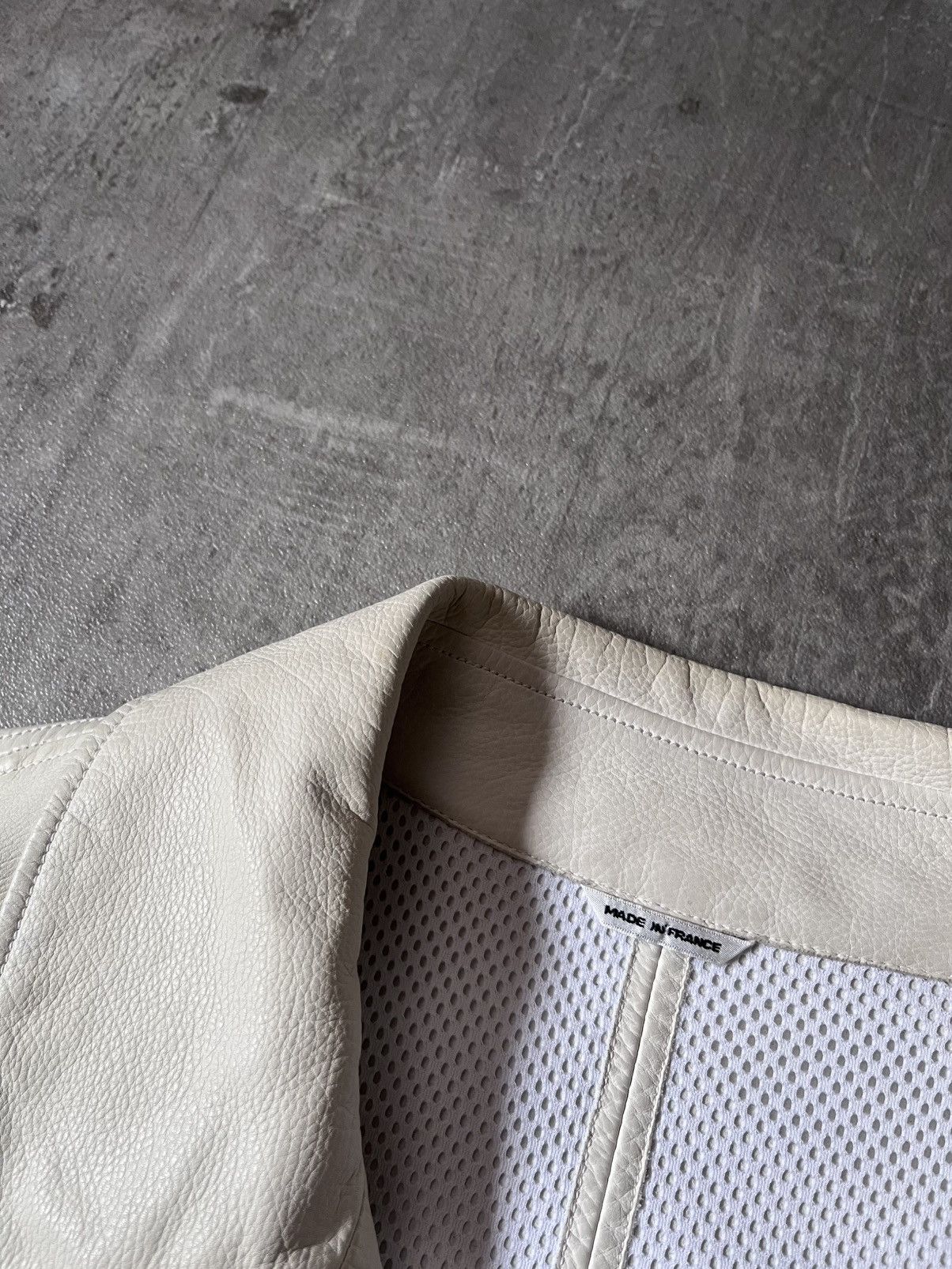 Hermes Hermes white leather jacket very light Size US L / EU 52-54 / 3 - 12 Thumbnail