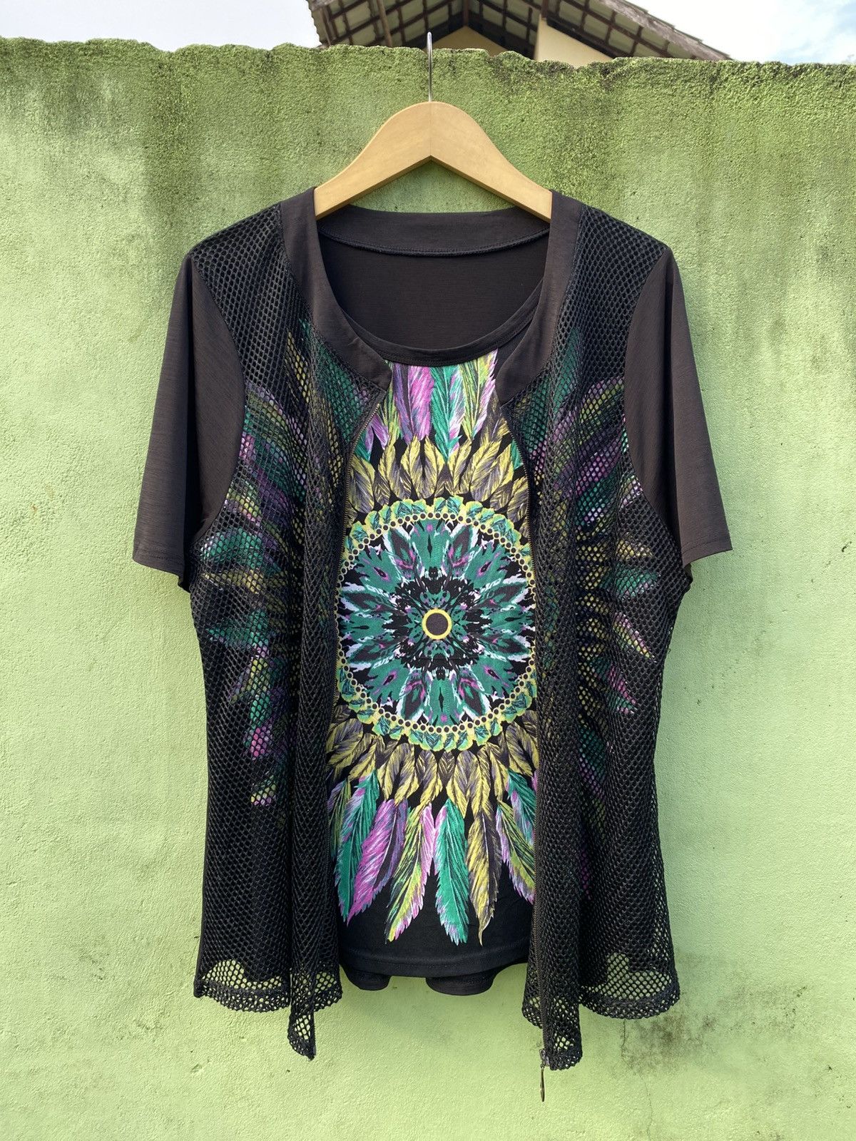Other Japanese Vintage Boho Tribal Feather Graphic Mesh Layered Size ONE SIZE - 1 Thumbnail