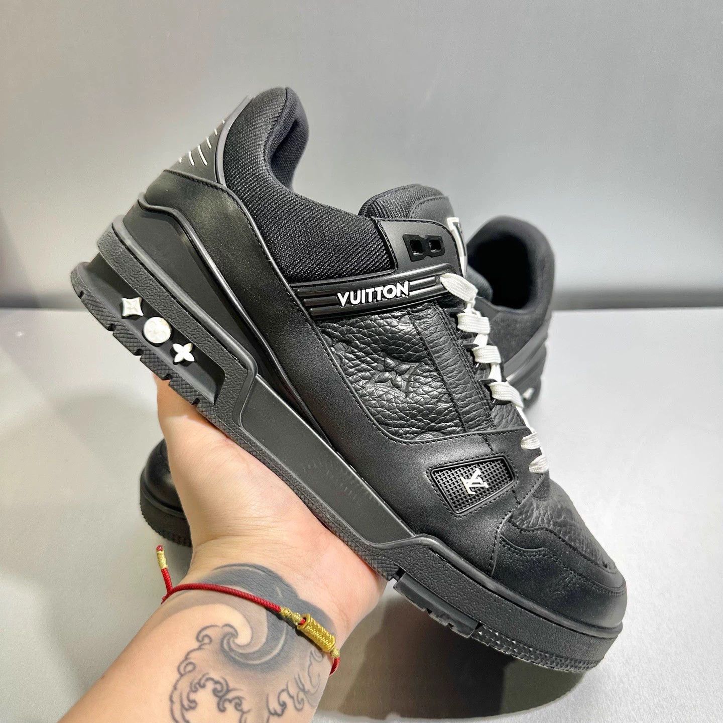 Louis Vuitton LV Trainer Black Samurai Size 10/44 Excellent Condition Size US 10 / EU 43 - 9 Thumbnail