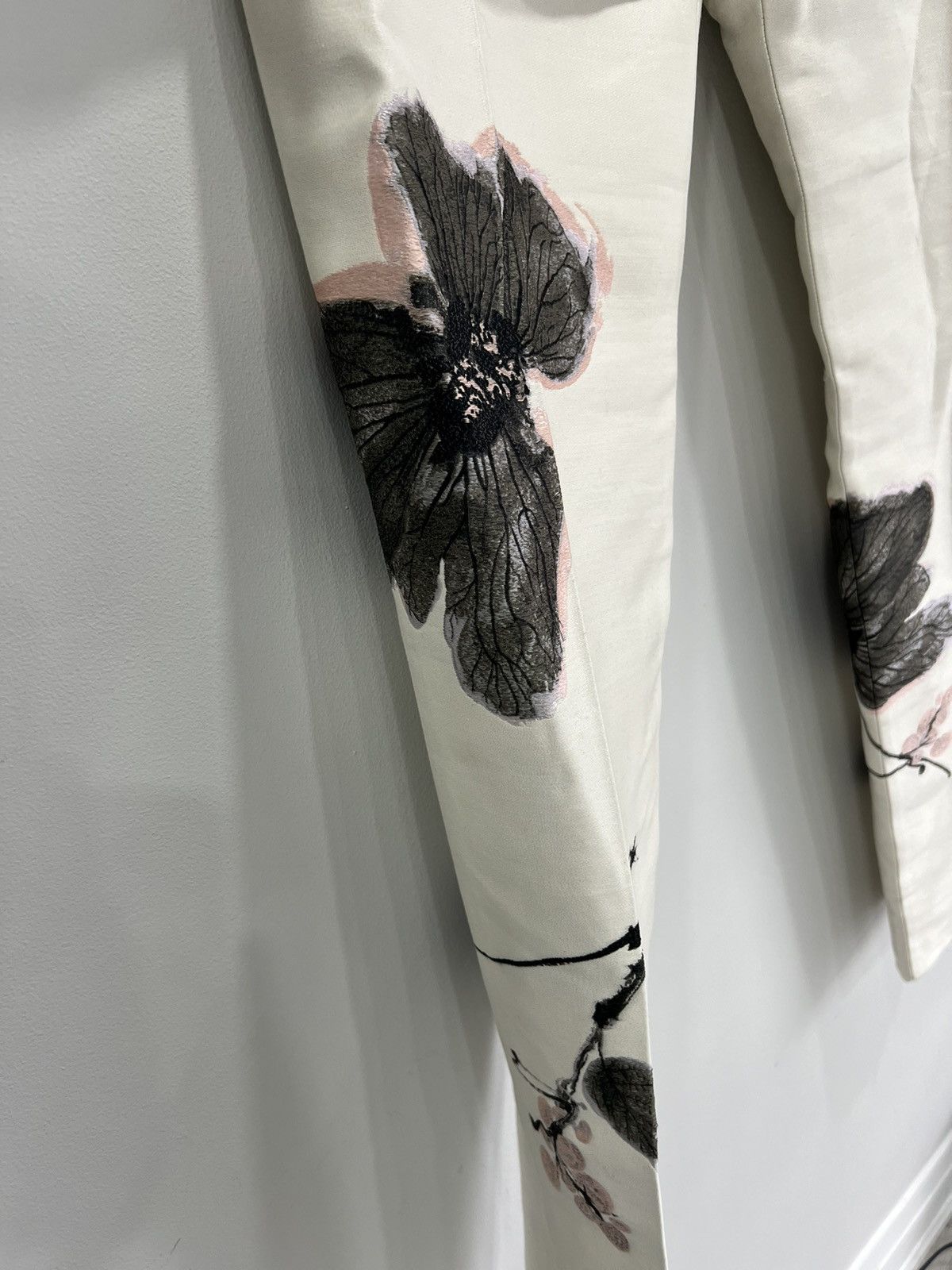 Alexander McQueen ALEXANDER MCQUEEN CAMO INK FLORAL JACQUARD TROUSERS PANTS Size US 32 / EU 48 - 8 Thumbnail
