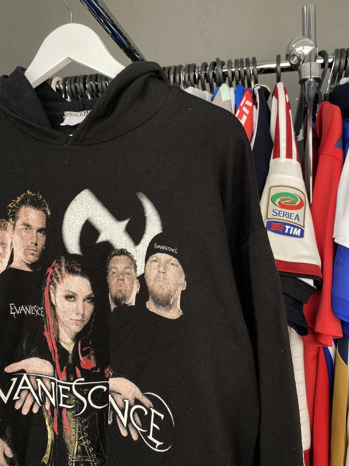 Newline VINTAGE 2000s EVANESCENCE FALLEN ALBUM HOODIE METAL Size US M / EU 48-50 / 2 - 3 Thumbnail