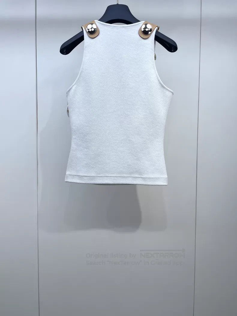 Louis Vuitton Louis Vuitton 24 Early Spring Show Vest Size XS / US 0-2 / IT 36-38 - 2 Thumbnail