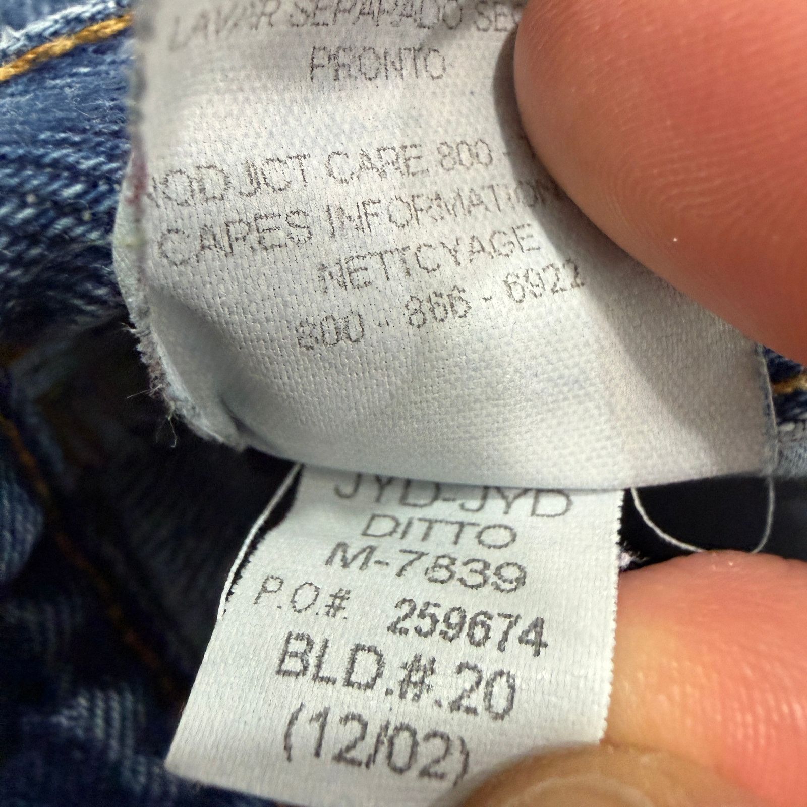 Tommy Hilfiger Vintage Tommy Hilfiger Jeans Men's 31x30 Blue 90s Denim Size US 31 - 6 Thumbnail