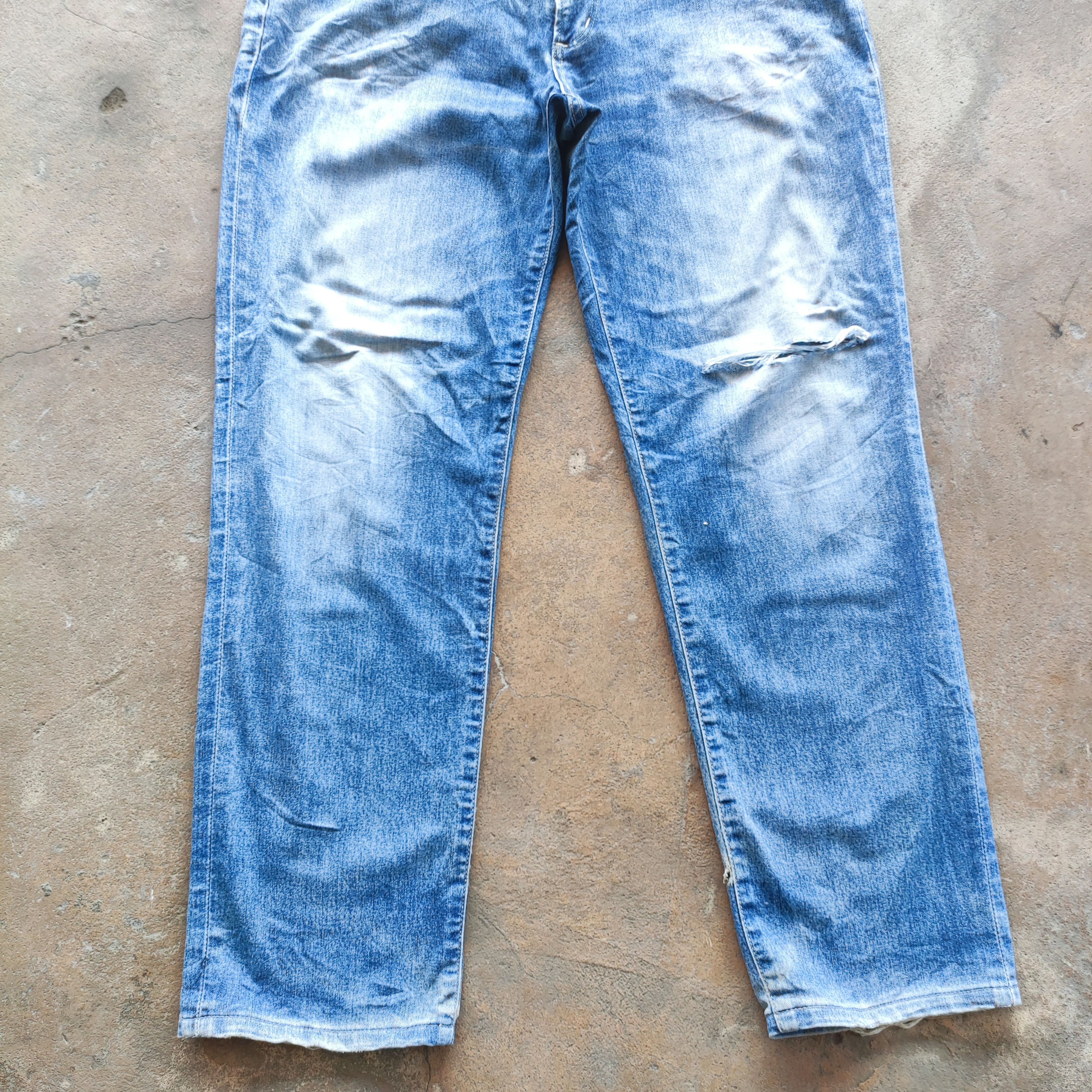 Wrangler Vintage Wrangler Brand Faded Jeans Ripped Pants Size US 37 - 4 Thumbnail