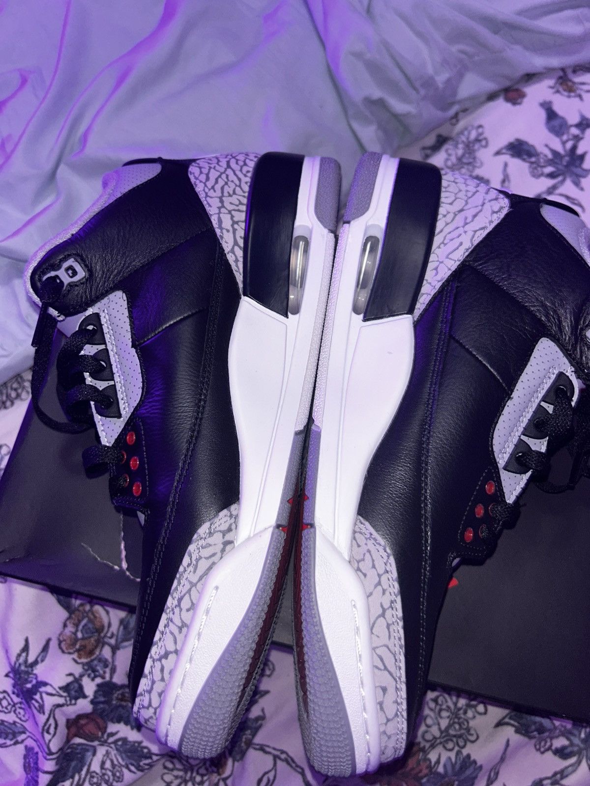 Jordan Brand Jordan 3 Black Cement 3s Size 10 Size US 10 / EU 43 - 3 Thumbnail