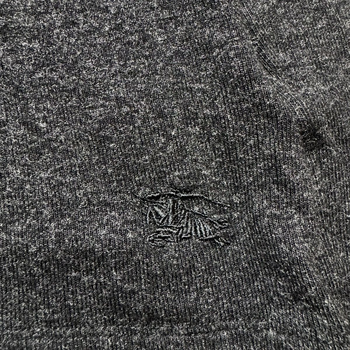Burberry burberry longsleeves with signature plaid at the throat Size S / US 4 / IT 40 - 4 Thumbnail