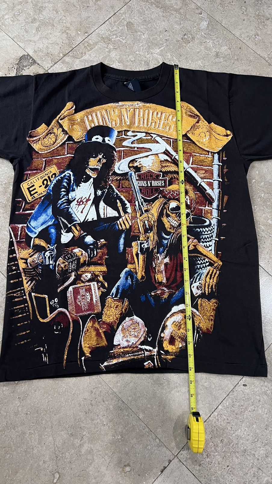 Band Tees Guns N Roses Reprint Tshirt Size Large Single stitch Size US L / EU 52-54 / 3 - 6 Thumbnail