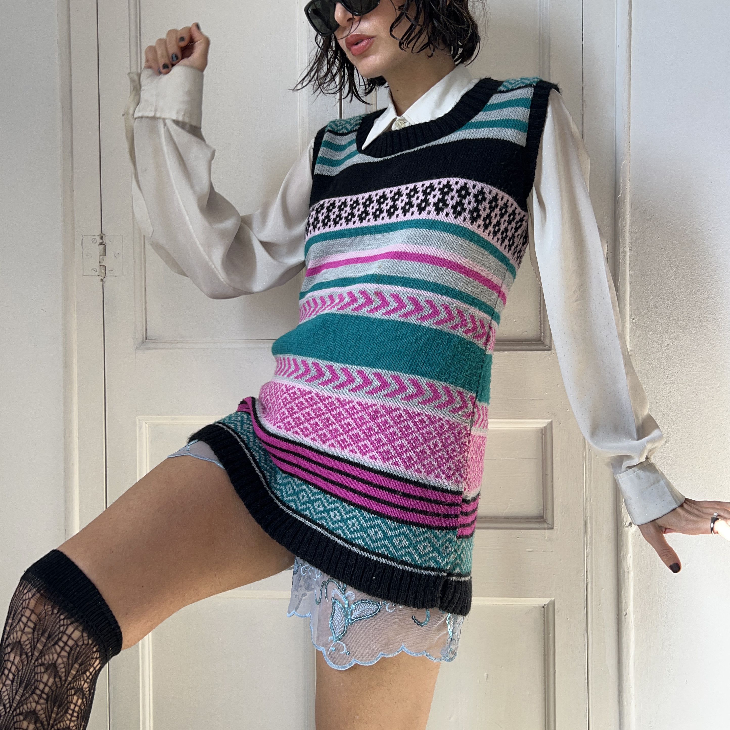 Vintage Vintage 90s Fair Isle Sweater Vest Size M / US 6-8 / IT 42-44 - 6 Thumbnail