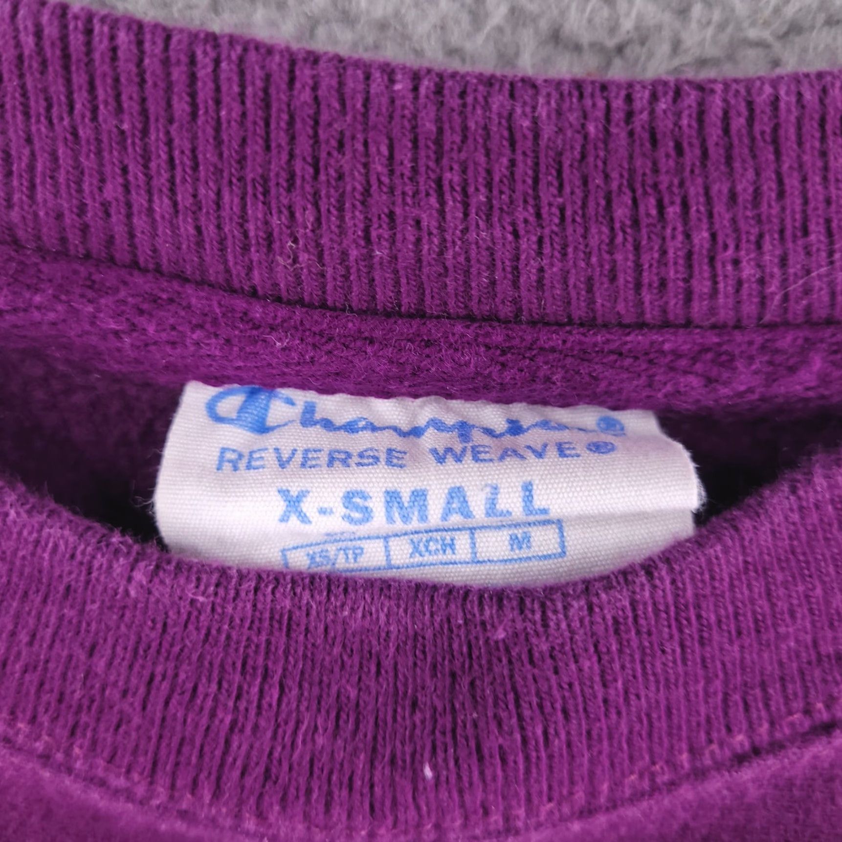 Champion VINTAGE Champion Sweatshirt Mens XS Purple Reverse Weave Extra Small Crewneck Size US XS / EU 42 / 0 - 3 Thumbnail