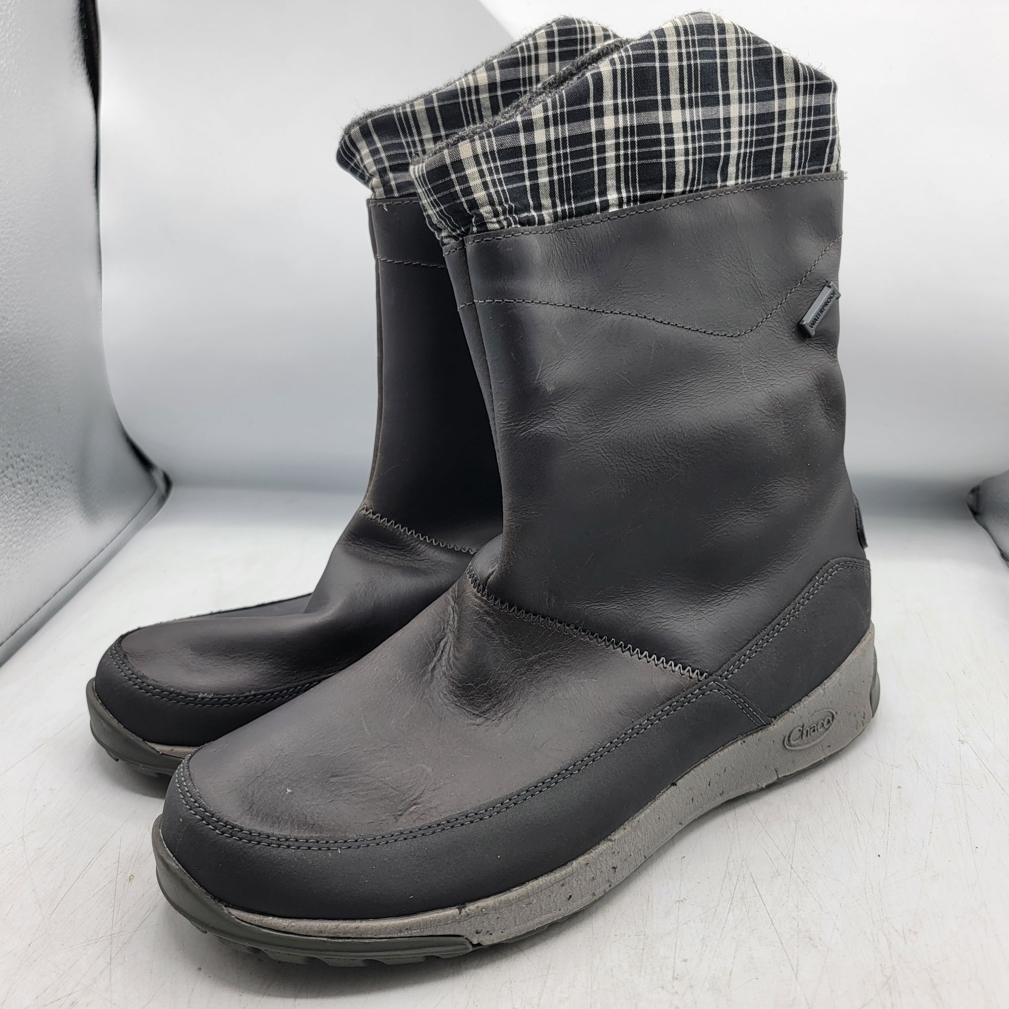 Chaco Borealis Womens 9 Black Boots Waterproof Casual Outdoo