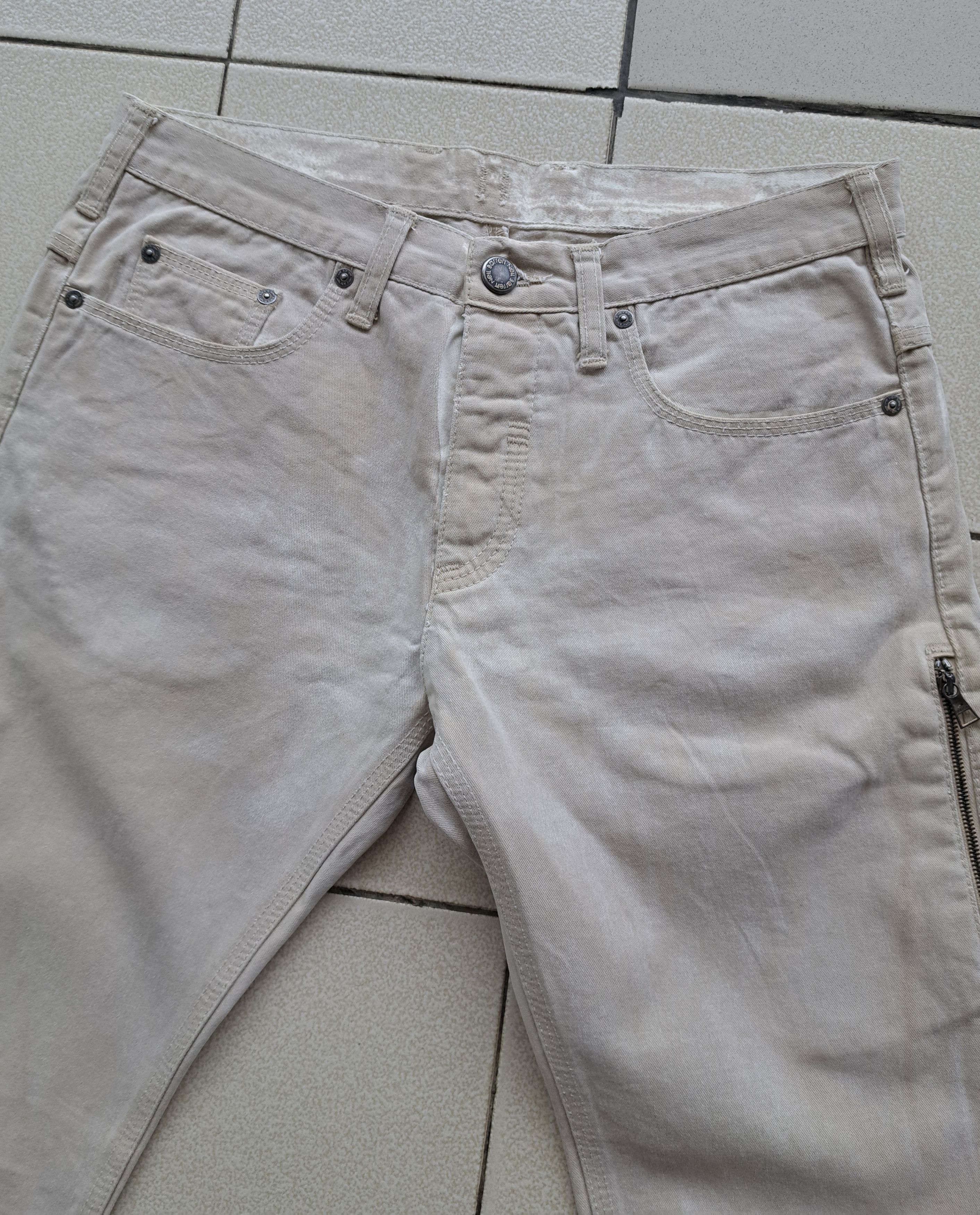 Neil Barrett Neil Barrett Delave Wash Jeans Size US 31 - 2 Thumbnail