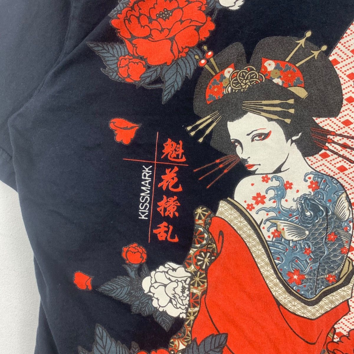 Other KISSMARK JAPAN GEISHA Sukajan Traditional Art Tee Shirt Size S / US 4 / IT 40 - 6 Thumbnail