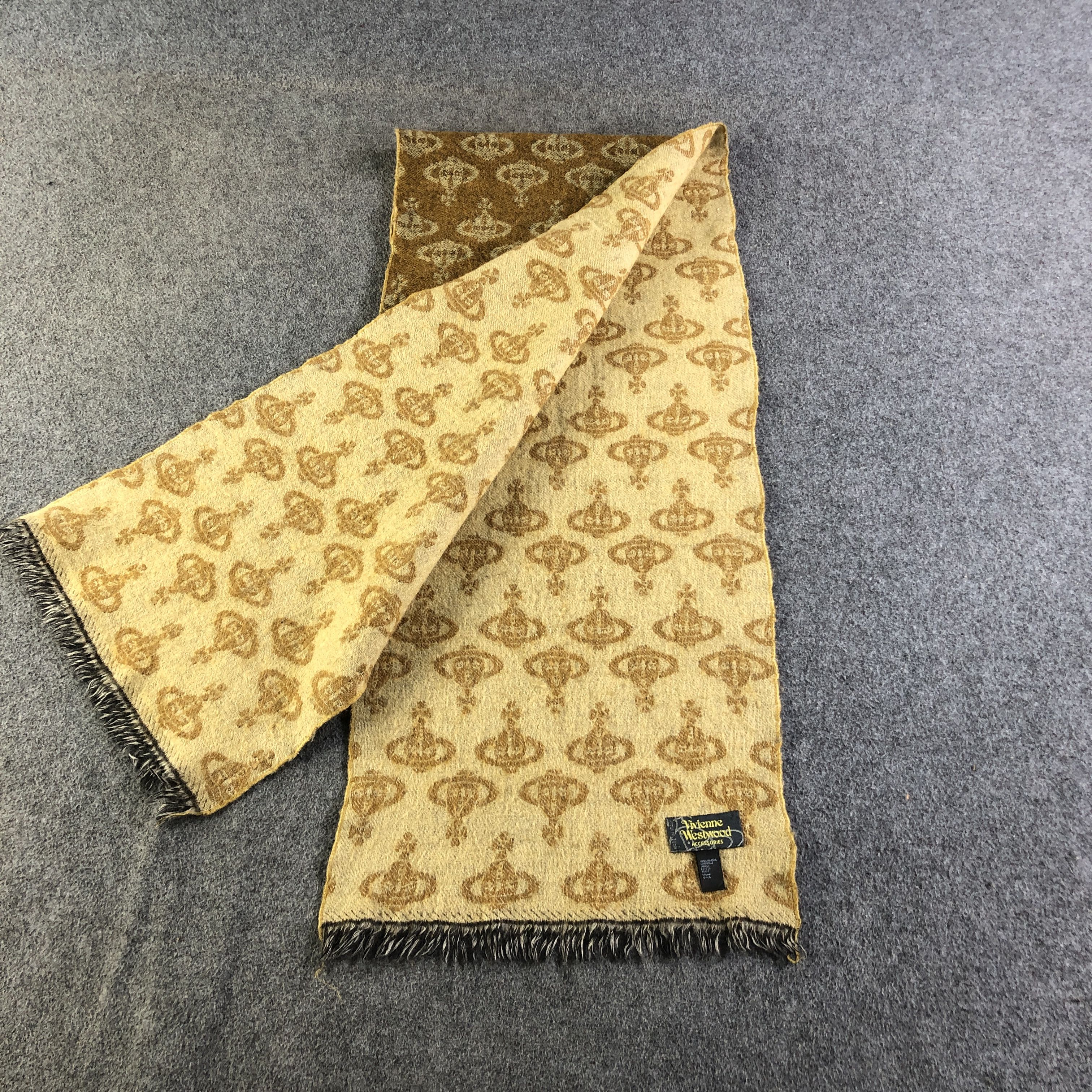Vivienne Westwood Vivienne Westwood Full Print Orbs Wool Scarf Muffler V2812 Size ONE SIZE - 3 Thumbnail