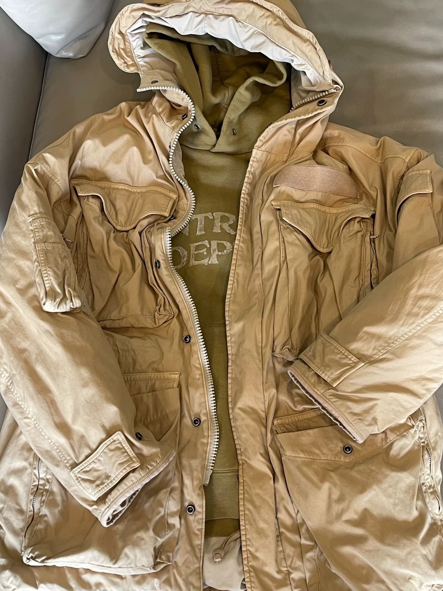 Visvim VISVIM KRUPA FIELD DOWN JKT Size US S / EU 44-46 / 1 - 1 Thumbnail