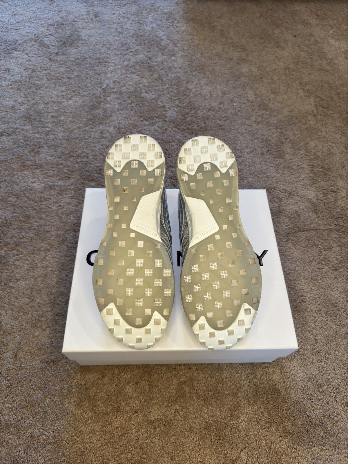 Givenchy Givenchy Giv 1 Size US 11 / EU 44 - 9 Thumbnail