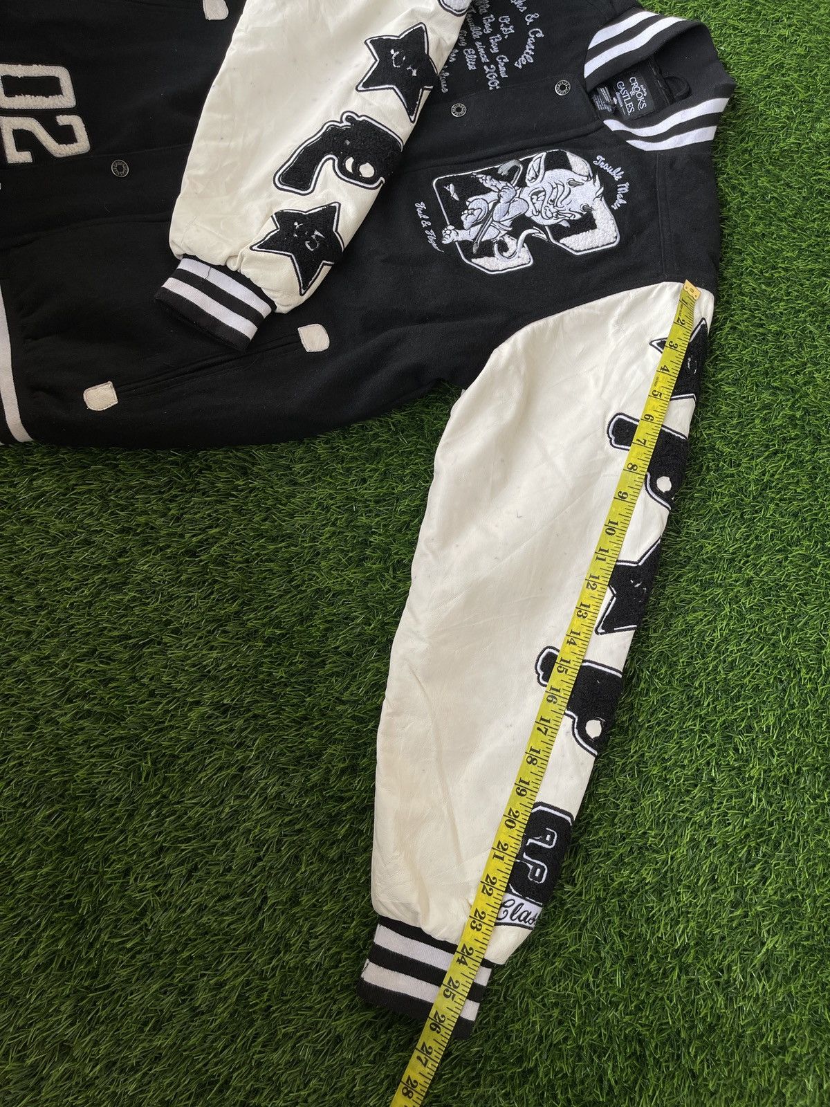 Crooks & Castles Vintage 90s🔥Crooks&Castles🔥Big Logo Varsity Leather jacket Size US M / EU 48-50 / 2 - 17 Thumbnail