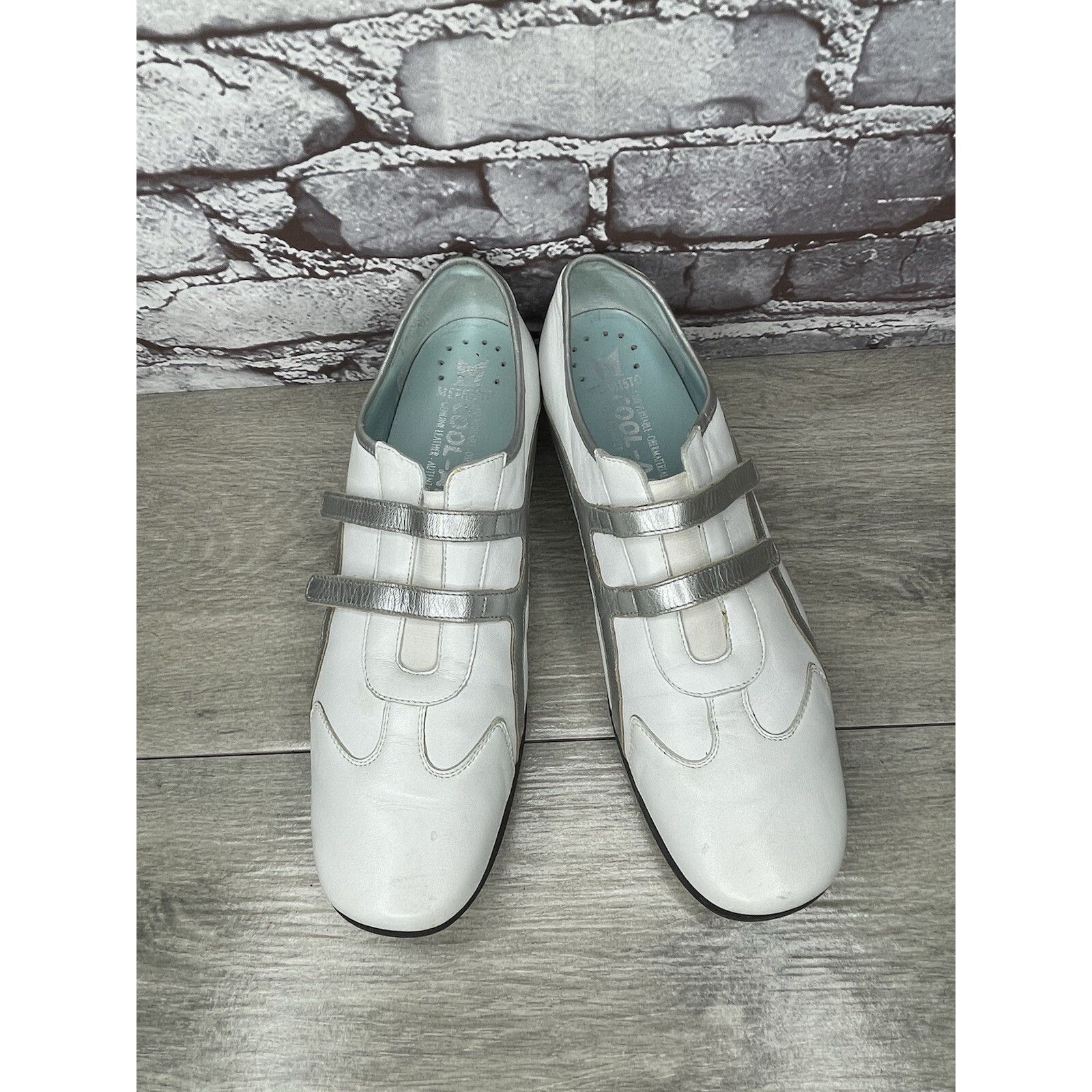 Mephisto Mephisto Cool Air White Leather Strap Driving Loafers Shoes Size US 10 / IT 40 - 9 Thumbnail