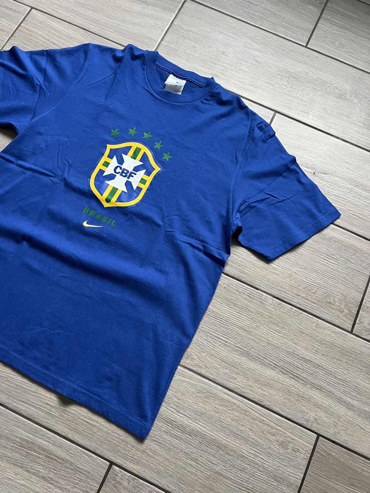 Nike × Vintage Nike Brazil Vintage Soccer Jersey Football T-Shirt Size US M / EU 48-50 / 2 - 5 Thumbnail