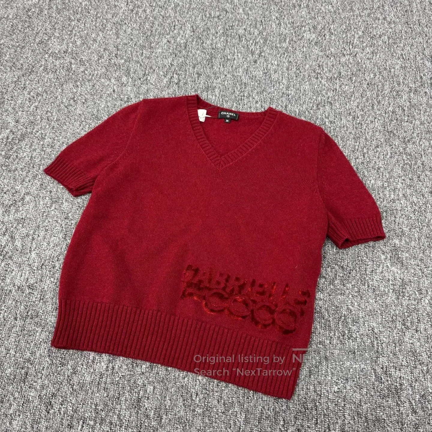 Chanel Chanel Red double-C V-neck knit top| Size S / US 4 / IT 40 - 3 Thumbnail