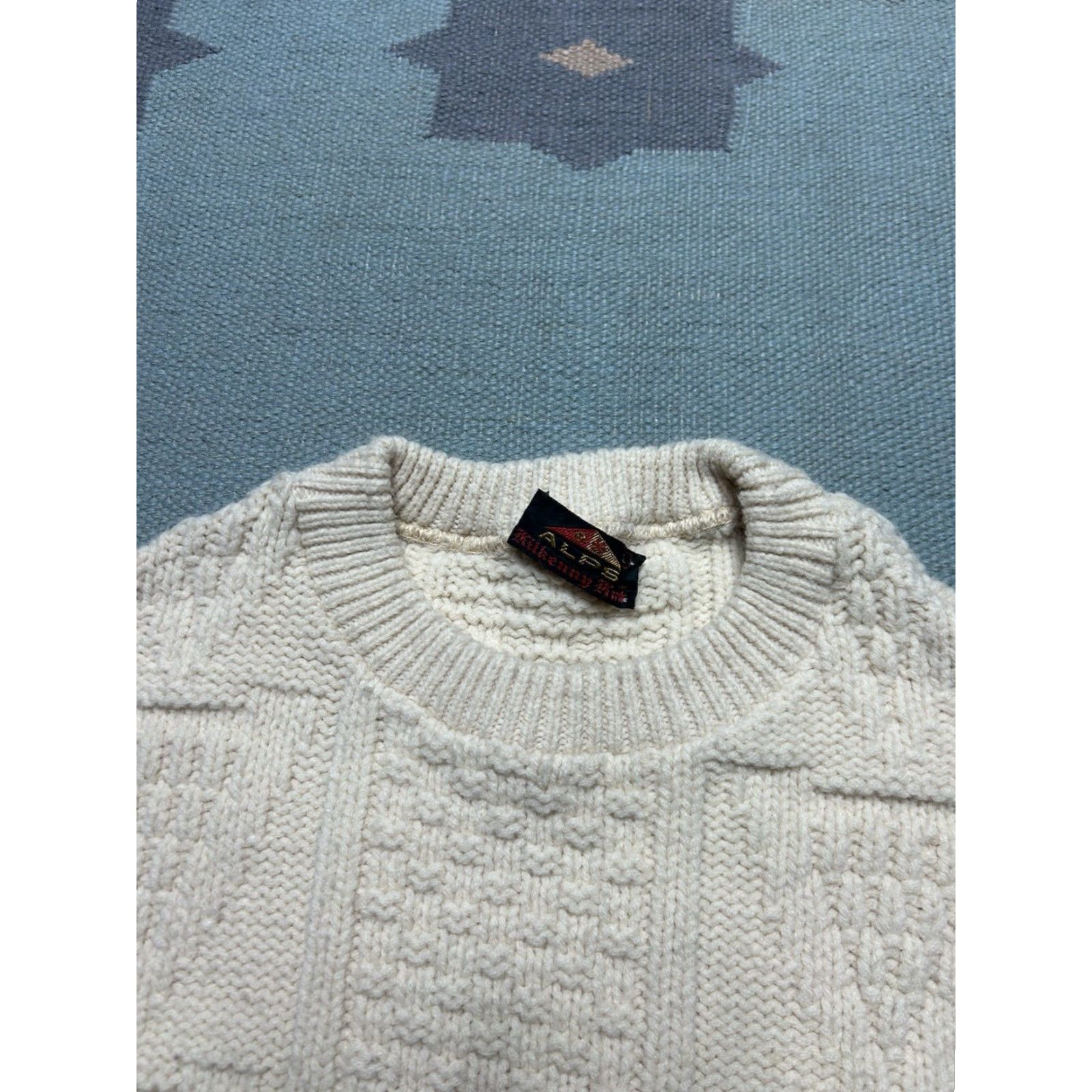 Vintage VINTAGE Alps Kilkenny Wool Sweater Cable-Knit Cream White Pullover Large Men Size US L / EU 52-54 / 3 - 3 Thumbnail