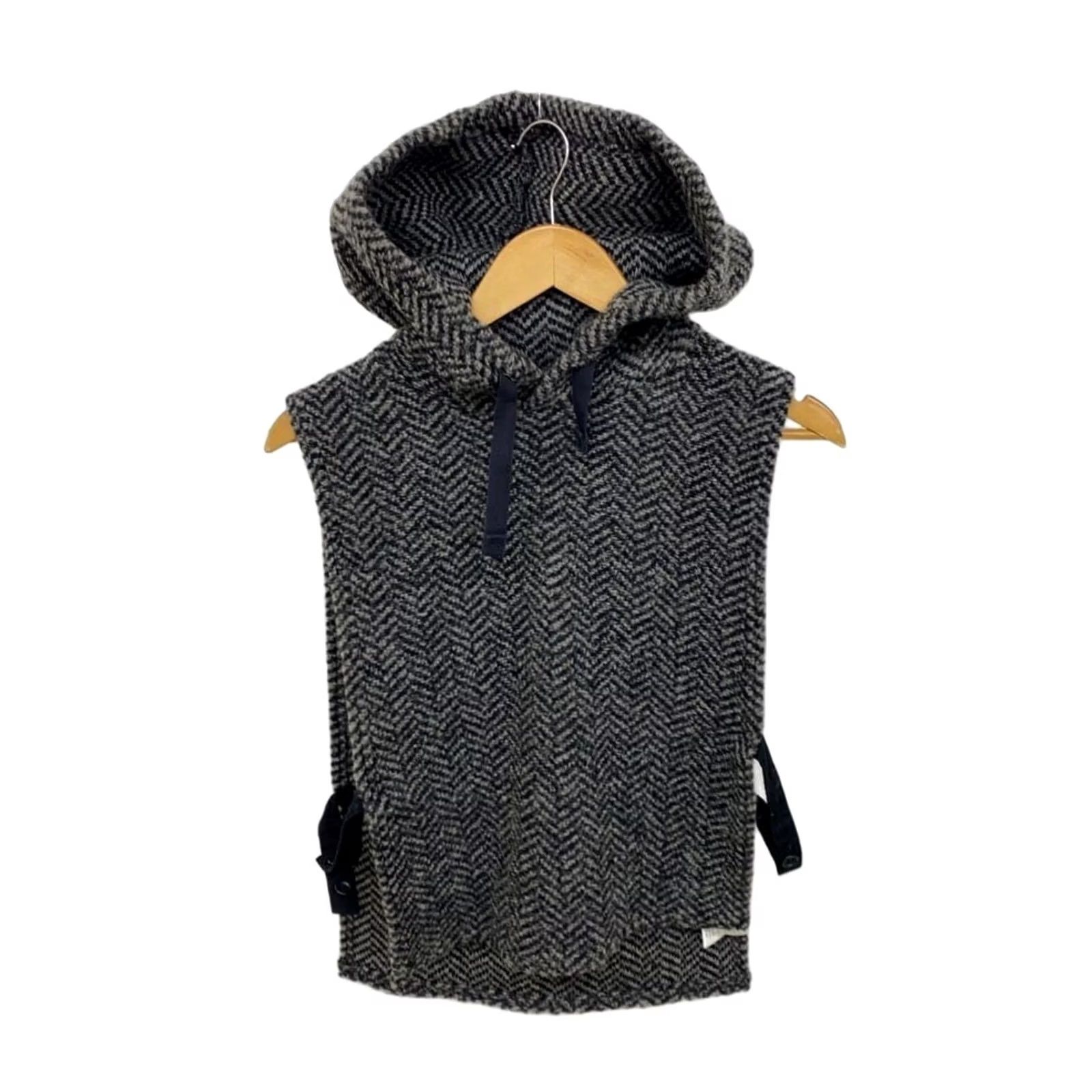 Engineered Garments Engineered Garments Hooded Interliner Wool Gray Herringbone Casual USED Mens Vest S Gray Size ONE SIZE - 2 Thumbnail