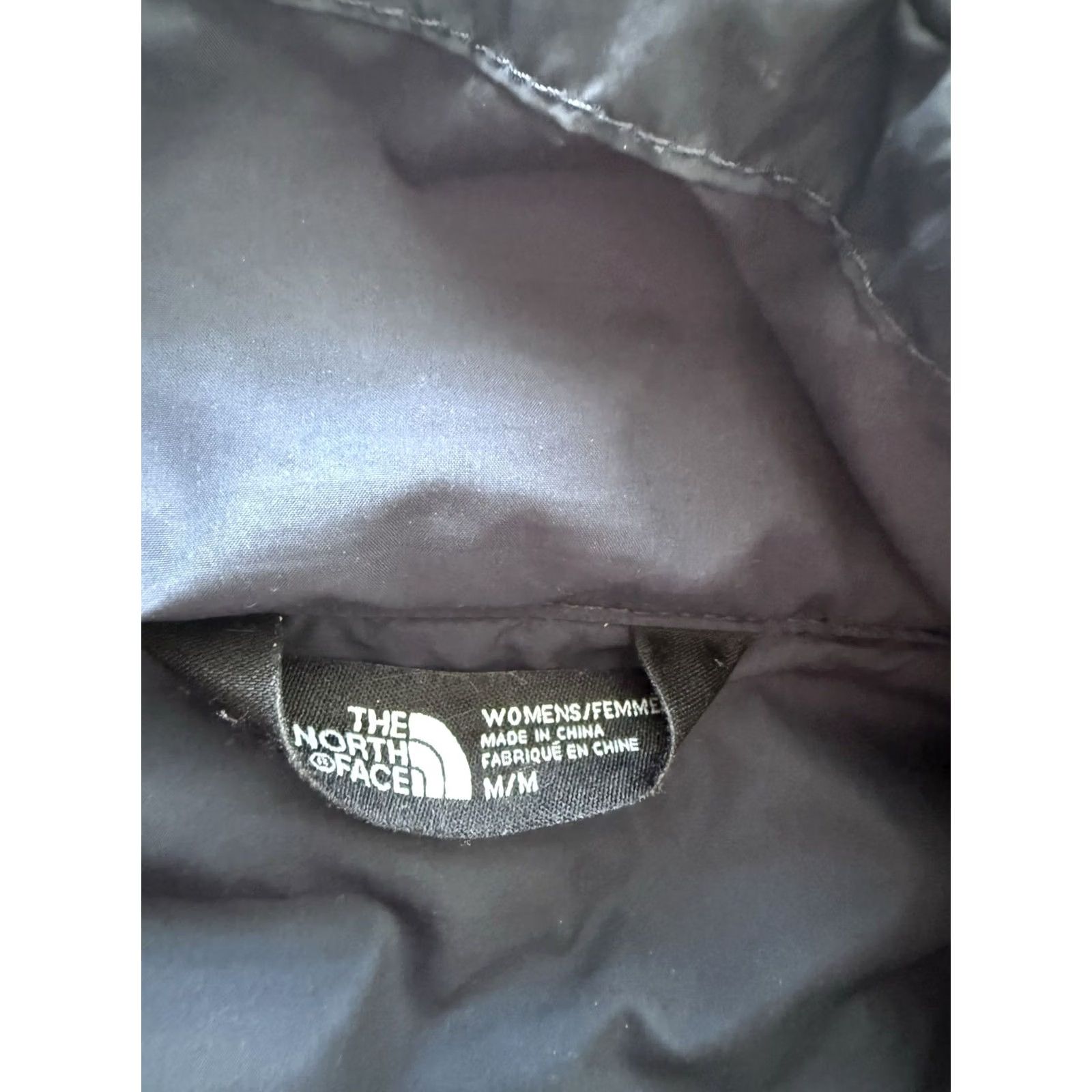 The North Face The North Face Coat Womens Medium Solid Charcoal Gray Puffer Outdoor Hike Climb Size M / US 6-8 / IT 42-44 - 2 Thumbnail