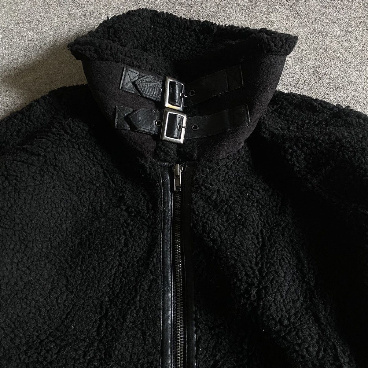 Japanese Brand GRL Sherpa Buckle Neck Size US L / EU 52-54 / 3 - 2 Thumbnail