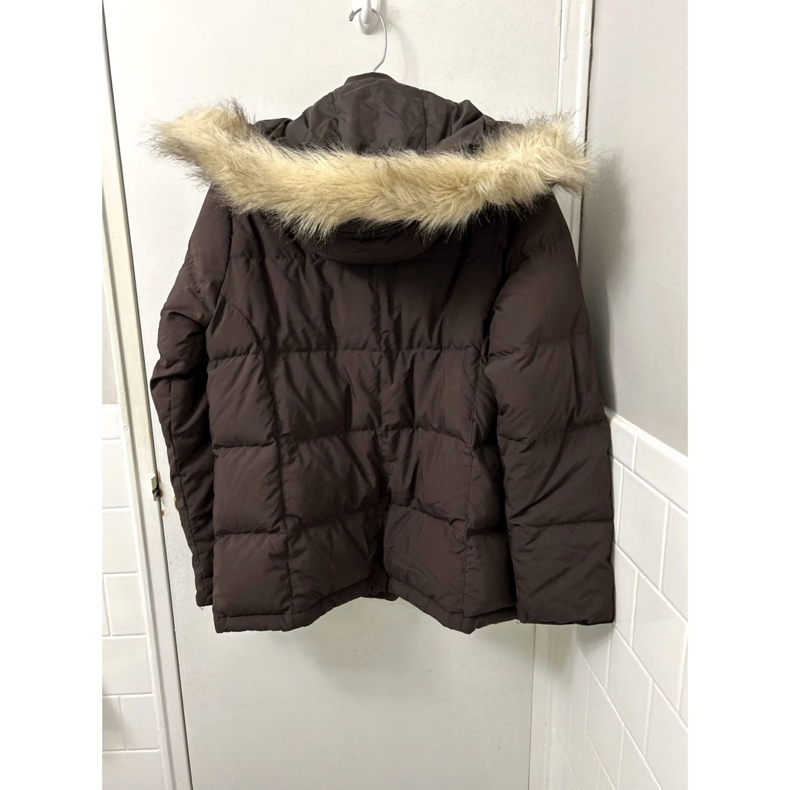 Vintage L.L. Bean Puffer Jacket Womens S Brown Fur Hood Full Zip L/S Jacket Size S / US 4 / IT 40 - 5 Thumbnail