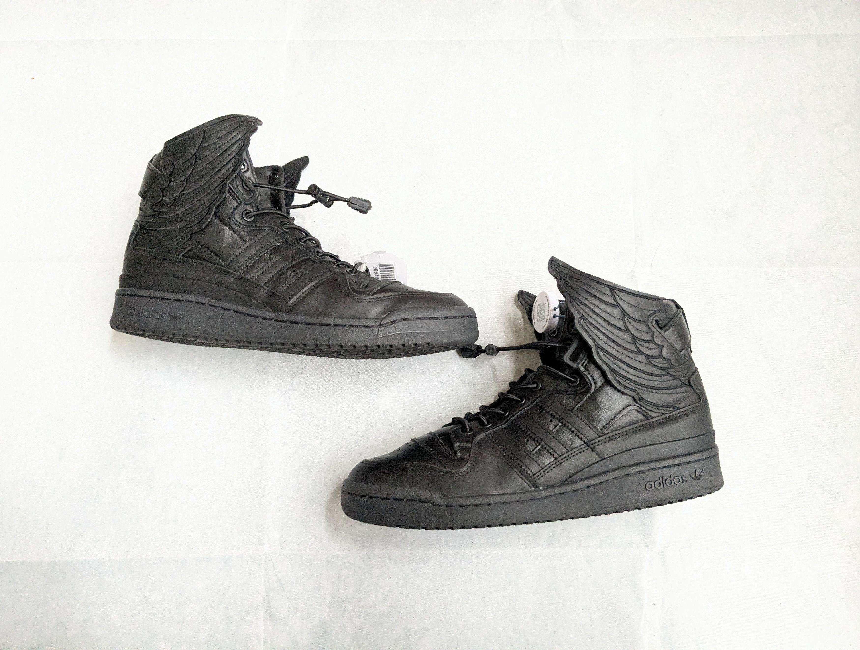 Adidas Adidas JS Jeremy Scott Forum Hi Wings 4.0 GY4419 Black Size US 9.5 / EU 42-43 - 1 Thumbnail