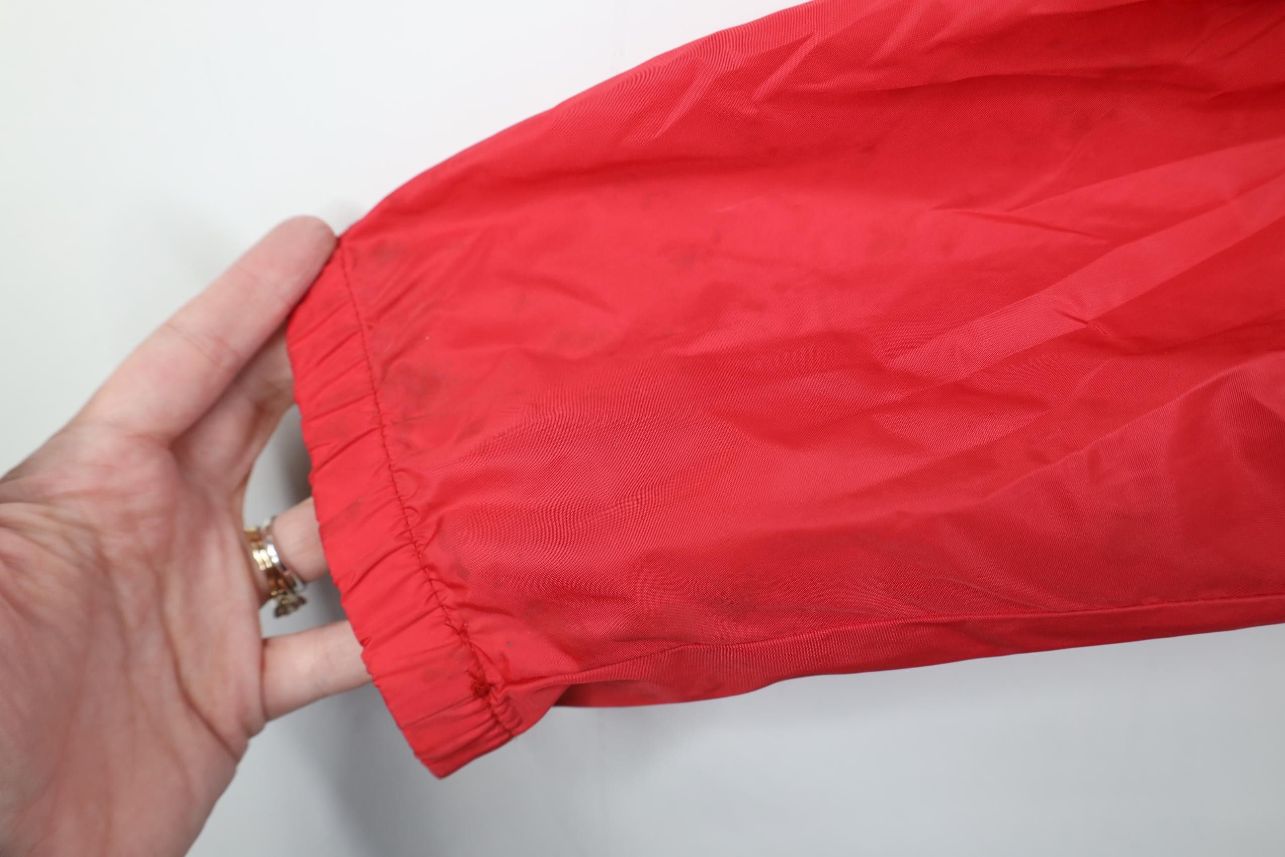 Woolrich Woolen Mills Vintage 90s Woolrich Hooded Full Zip Windbreaker Jacket Red Size US L / EU 52-54 / 3 - 7 Thumbnail