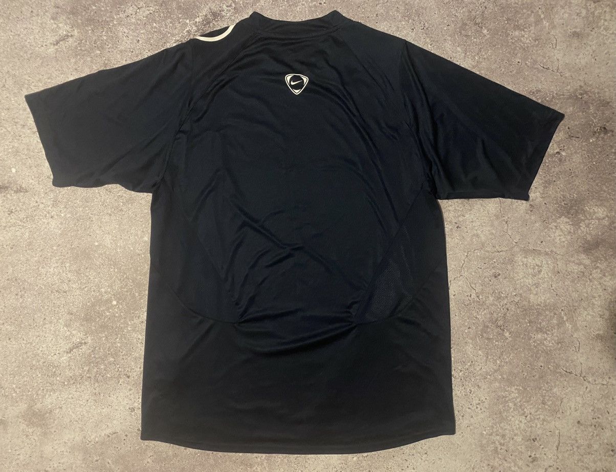 Nike × Vintage Vintage nike 90 dri-fit abstract t-shirt jersey Size US XL / EU 56 / 4 - 6 Thumbnail