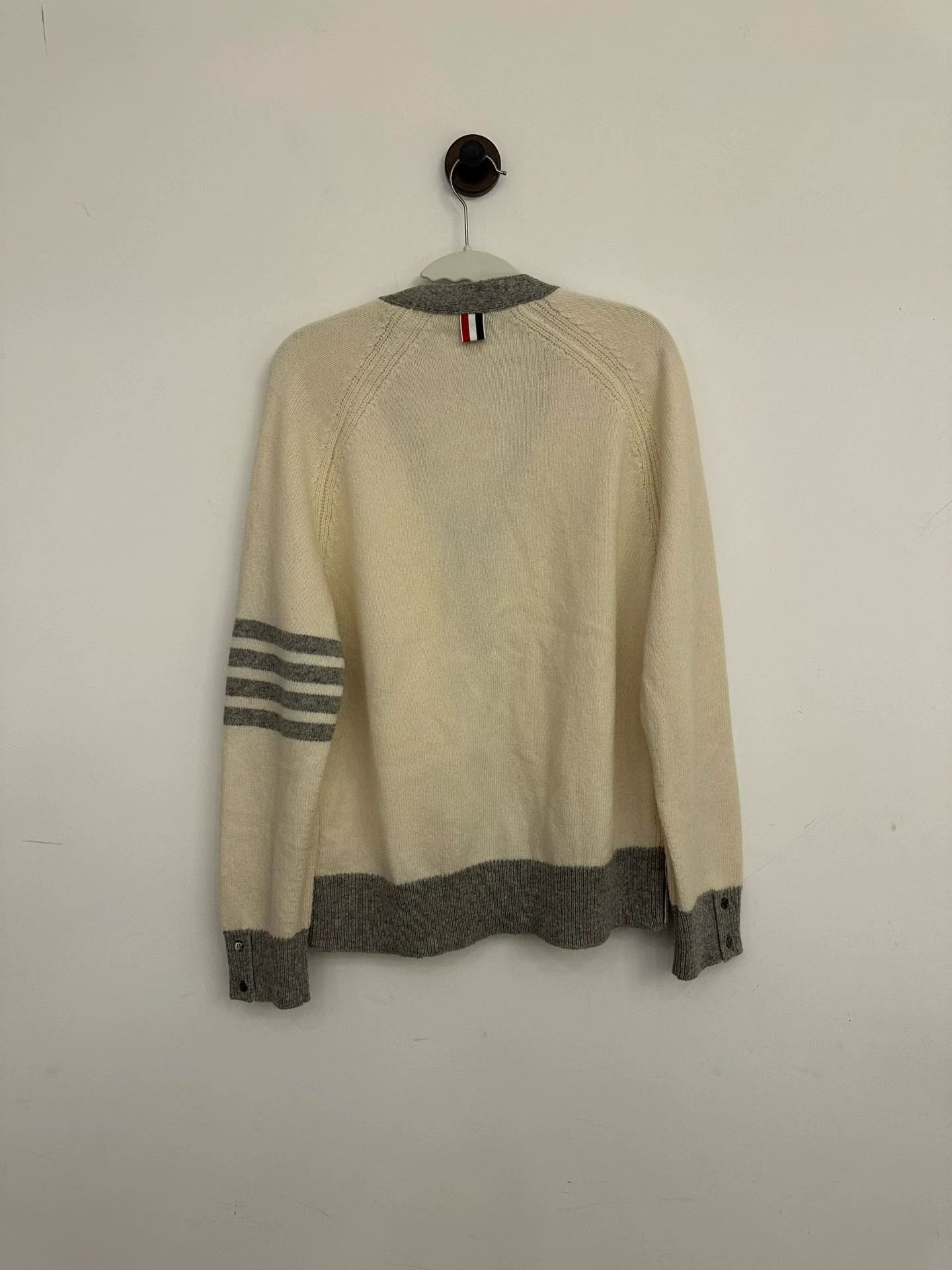 Thom Browne Thom Browne White Wool Cardigan Size 1 New Size US S / EU 44-46 / 1 - 2 Thumbnail