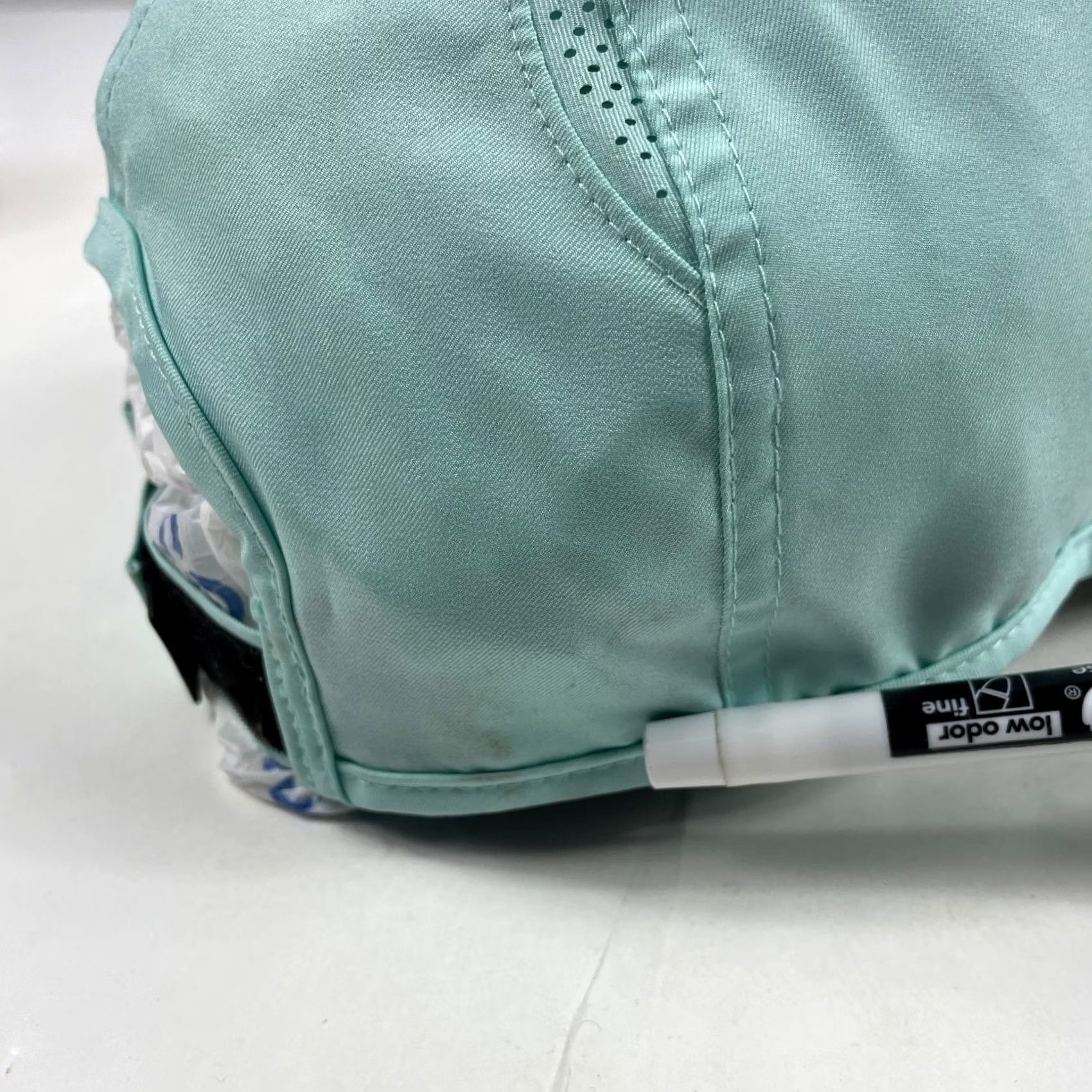 Nike Nike Mens Hat Cap Strap Back Blue Featherlight Dri Fit Running Golfing Swoosh Size ONE SIZE - 6 Thumbnail