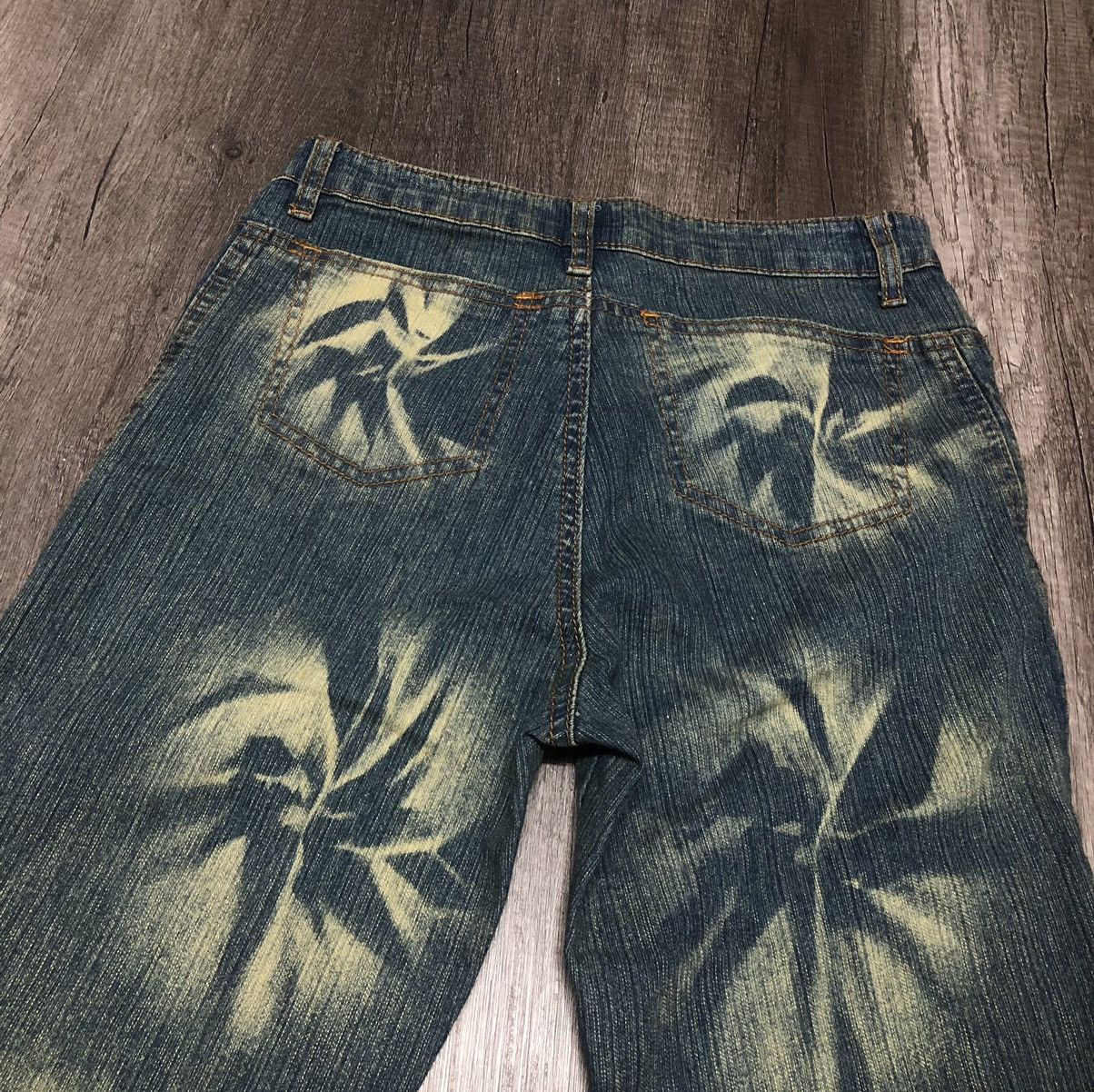 Hysteric Glamour × Japanese Brand HJ Haph Azard Flare Jeans Hysteric Design Size 28" / US 6 / IT 42 - 6 Thumbnail