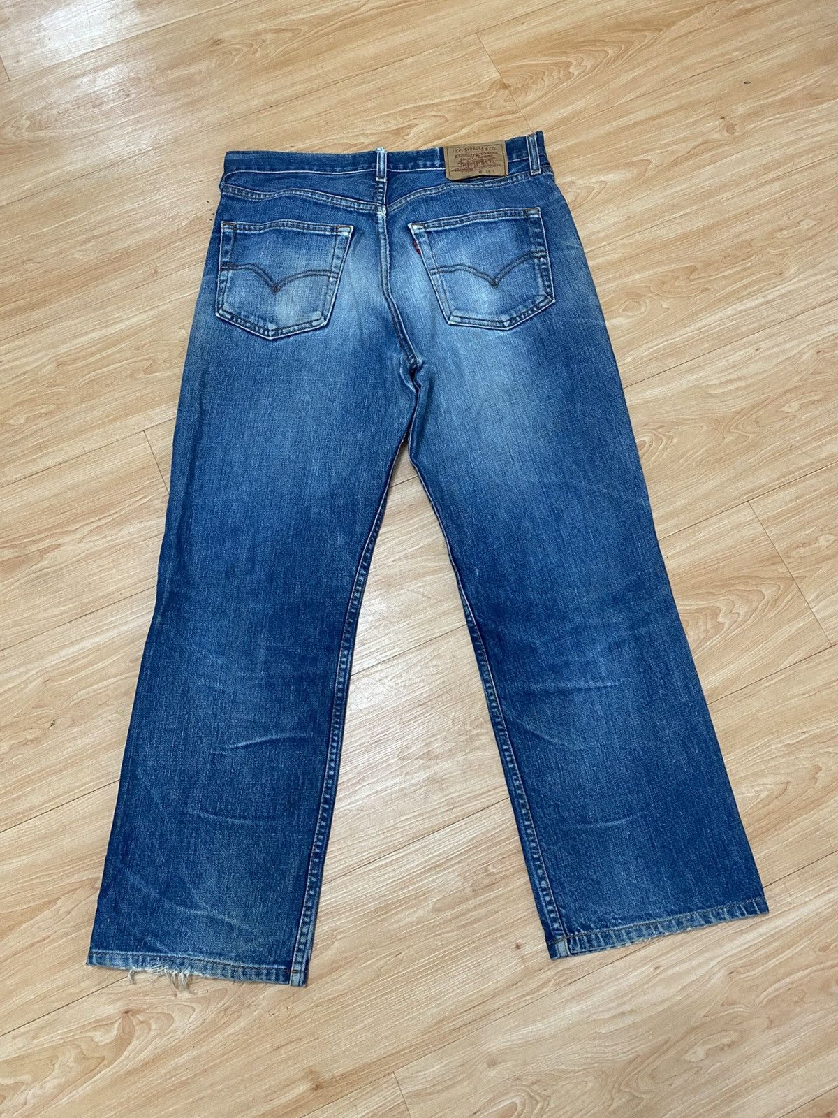 Levi's × Levi's Vintage Clothing × Vintage Vintage 90s levis denim distressed regular fits Size US 34 / EU 50 - 1 Thumbnail