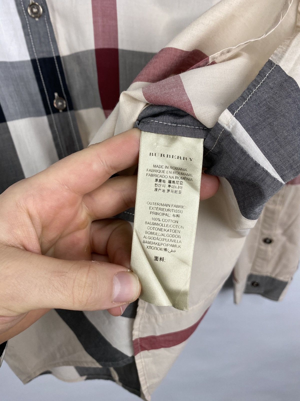 Burberry 🏴󠁧󠁢󠁥󠁮󠁧󠁿 Burberry London England Shirt Rare Retro Hype Y2K Size S / US 4 / IT 40 - 6 Thumbnail