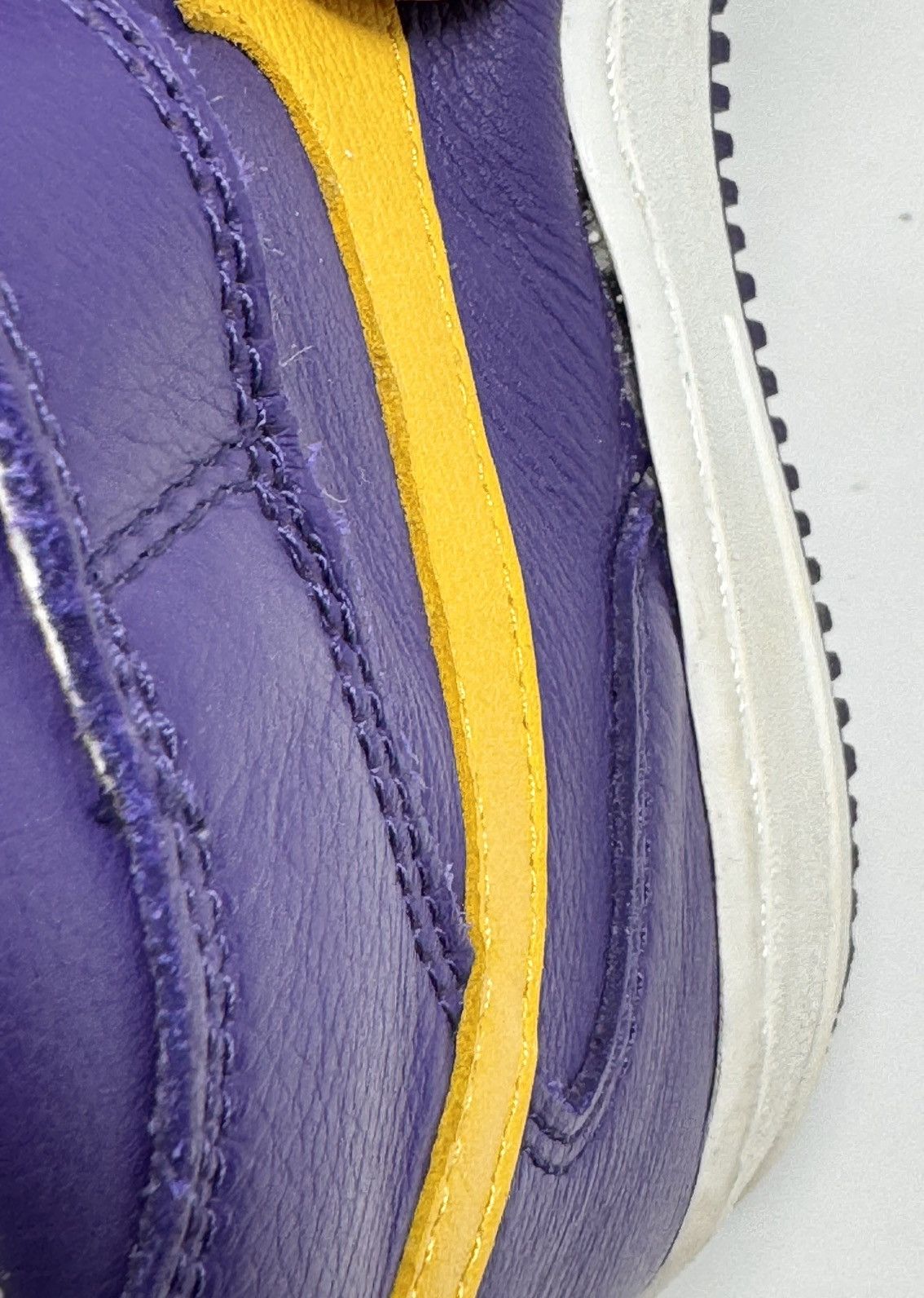 Nike × Vintage Vintage 2002 Nike Air Force 1 Mid Greek Lakers size 10 Size US 10 / EU 43 - 11 Thumbnail