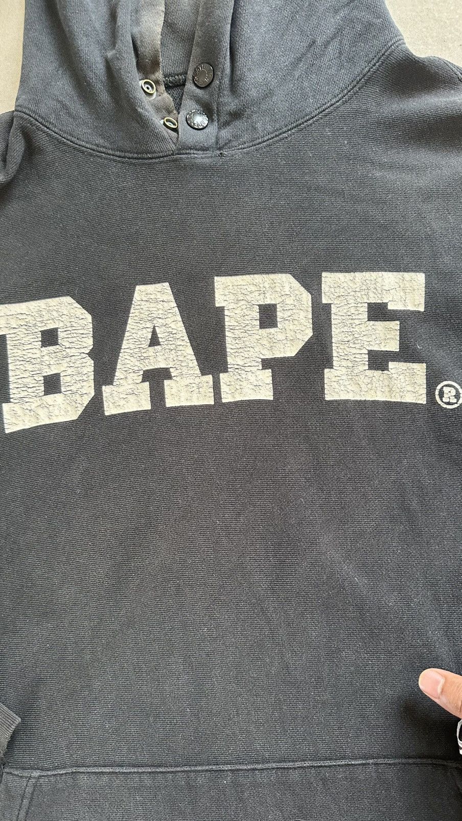 Bape VINTAGE WELL FADED BAPE SPELLOUT HOODIE Size US L / EU 52-54 / 3 - 2 Thumbnail